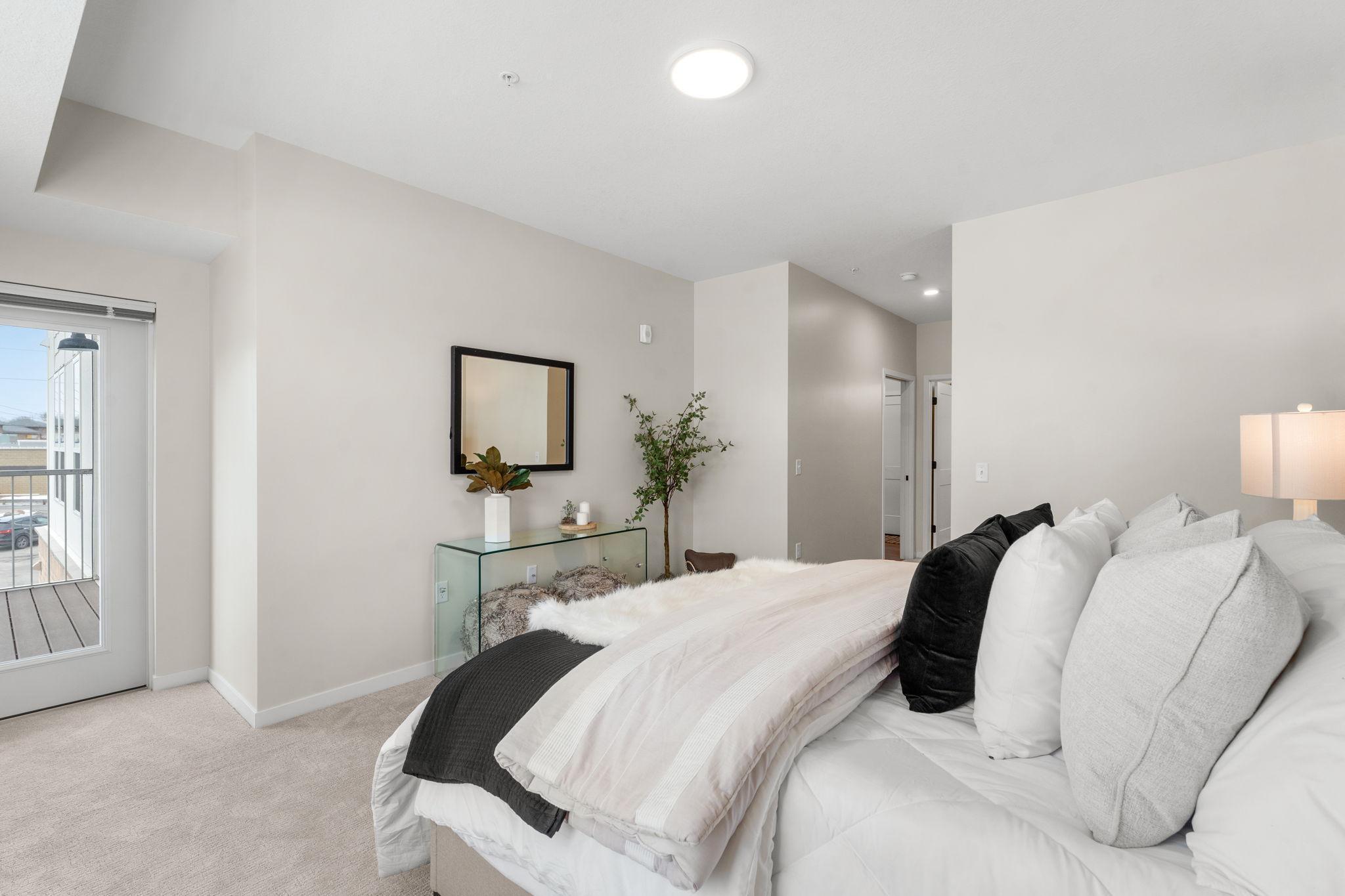 View of Residential at 2350 Harbor Place #214, Mound MN 55364, Mound (11 of 45) - Mike Wilen | Minnesota Team Real Estate