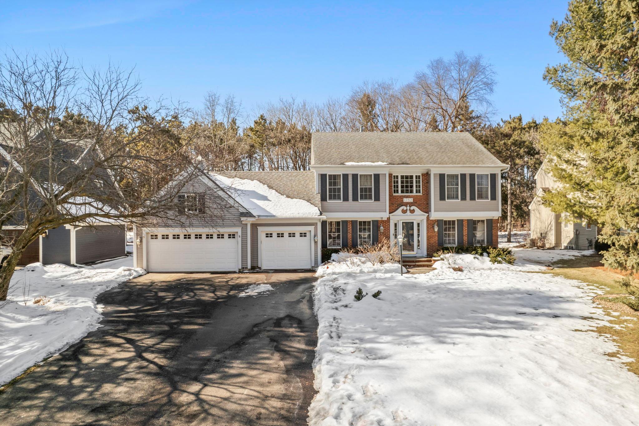 View of Residential at 1752 Interlachen Bay, Woodbury MN 55125, Woodbury - Mike Wilen | Minnesota Team Real Estate