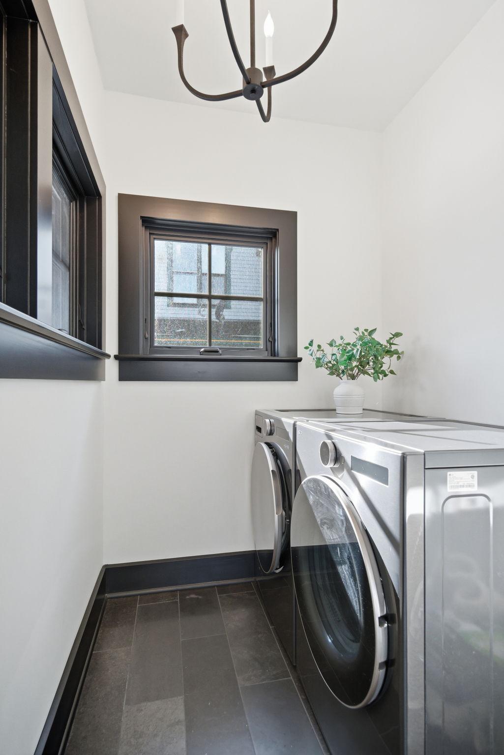 View of Residential at 53 Irvine Park, Saint Paul MN 55102, Saint Paul (29 of 68) - Mike Wilen | Minnesota Team Real Estate