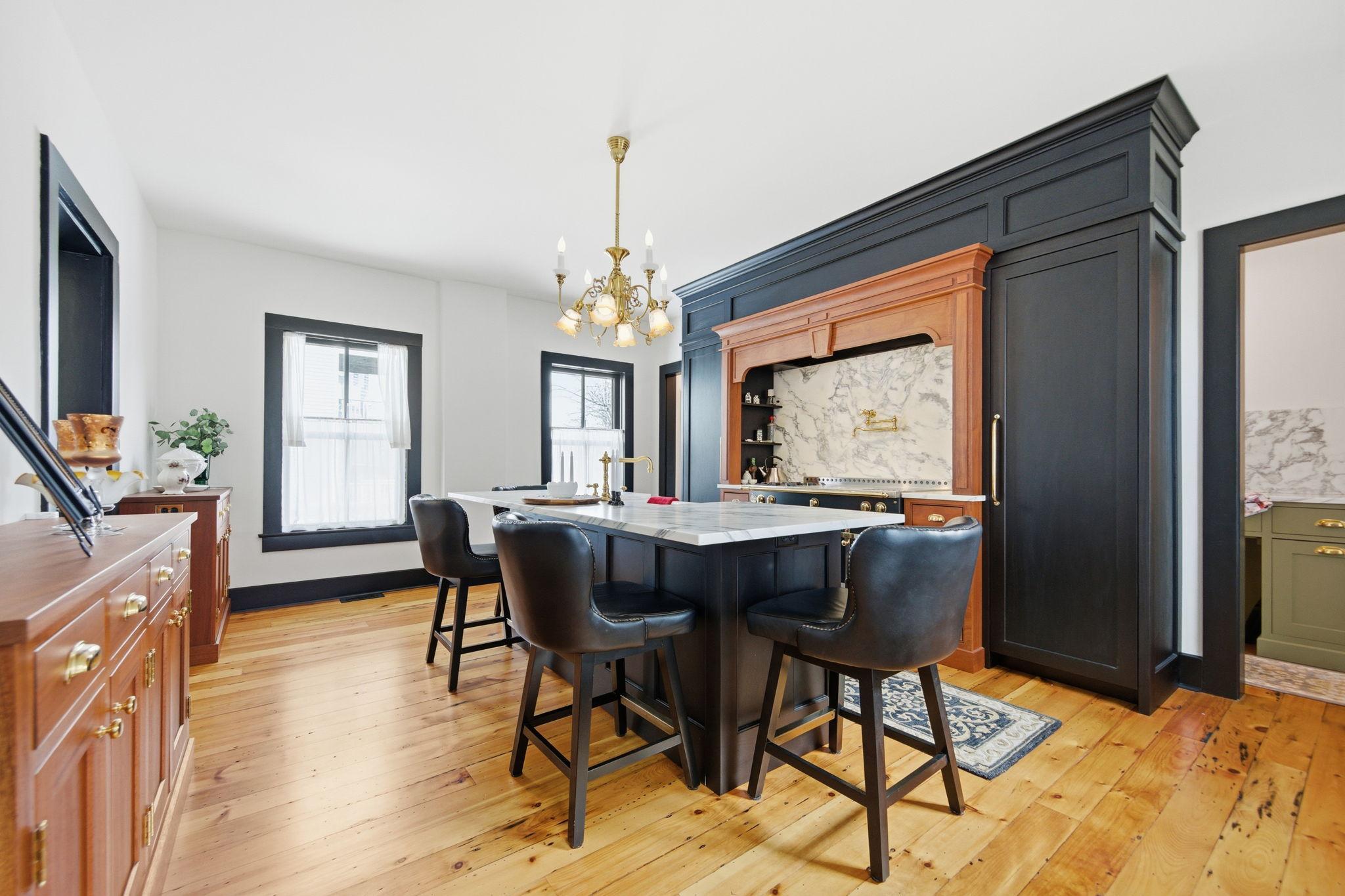 View of Residential at 53 Irvine Park, Saint Paul MN 55102, Saint Paul (5 of 68) - Mike Wilen | Minnesota Team Real Estate
