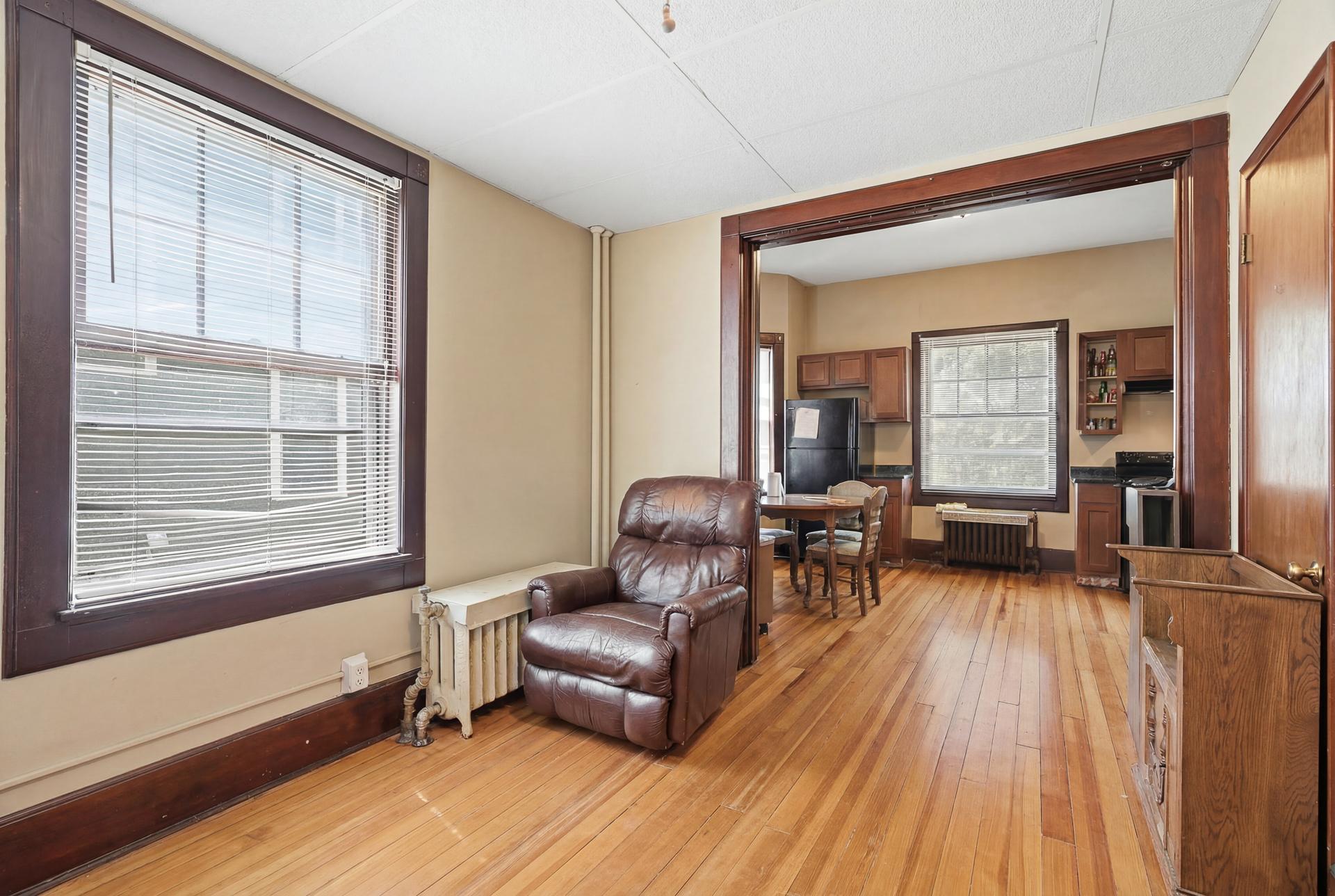 View of Commercial Sale at 389 Maple Street, Saint Paul MN 55106, Saint Paul (10 of 14) - Mike Wilen | Minnesota Team Real Estate