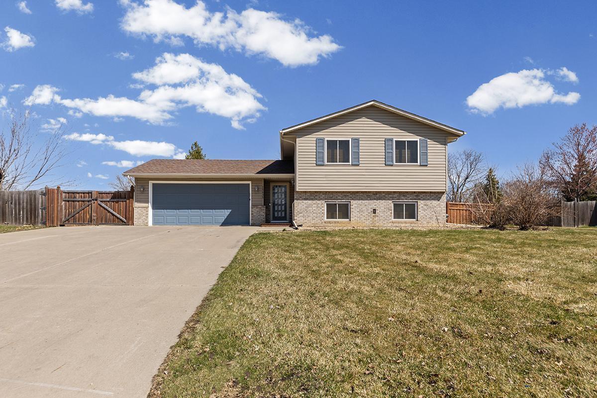 View of Residential at 15635 Hallmark Path, Apple Valley MN 55124, Apple Valley - Mike Wilen | Minnesota Team Real Estate