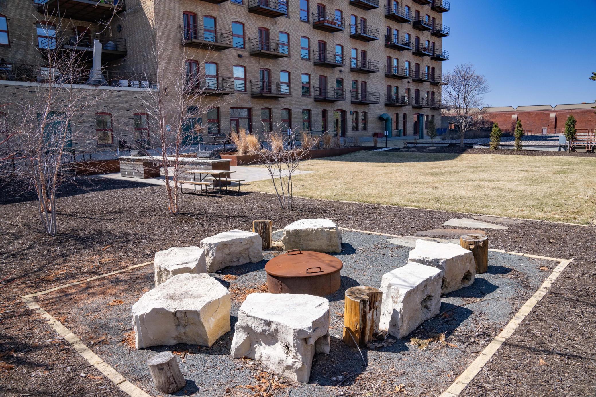 View of Residential at 716 1st Street #634, Minneapolis MN 55401, Minneapolis (21 of 22) - Mike Wilen | Minnesota Team Real Estate
