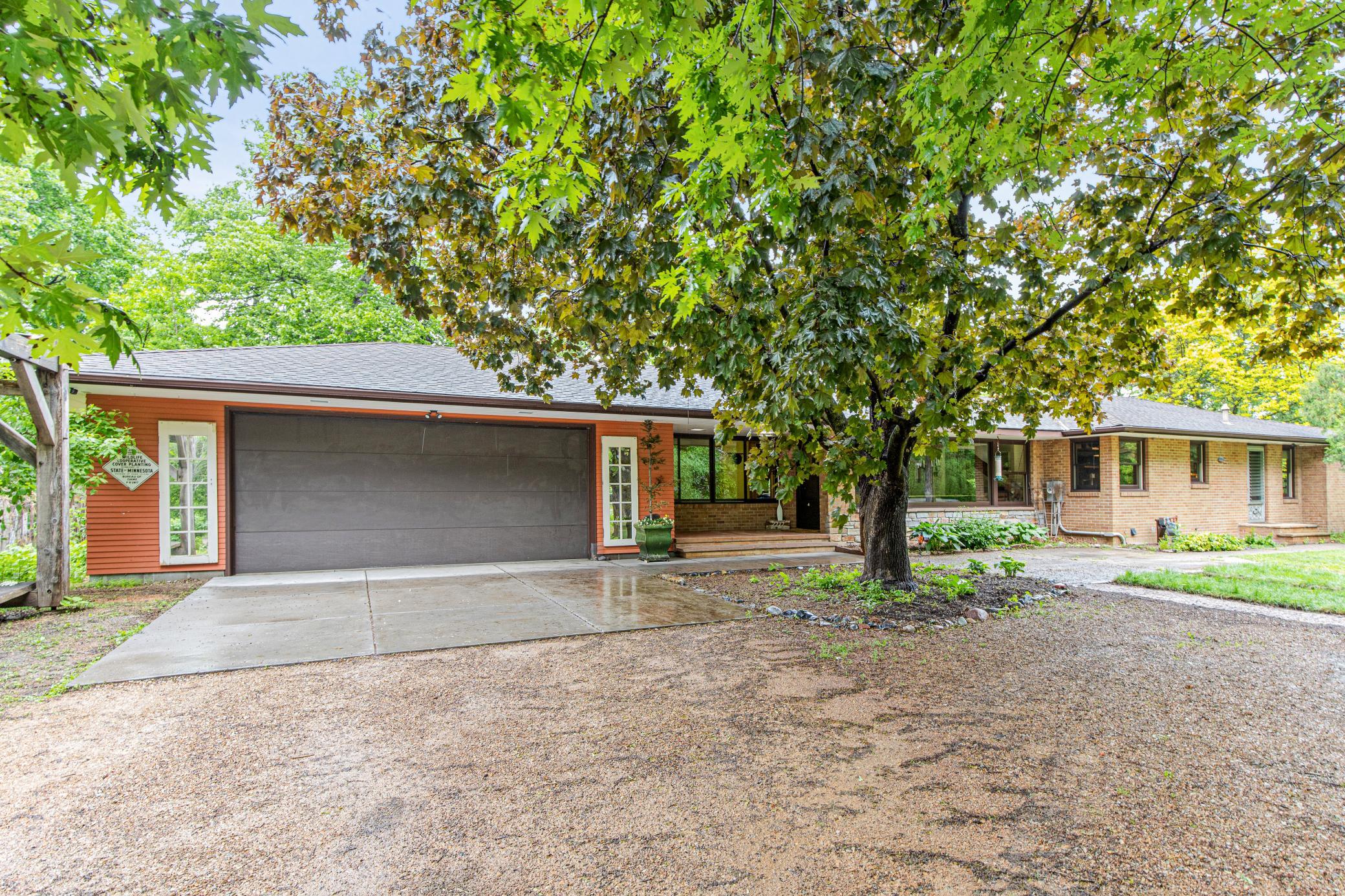 View of Residential at 2217 Oakview Lane, Plymouth MN 55441, Plymouth (39 of 43) - Mike Wilen | Minnesota Team Real Estate