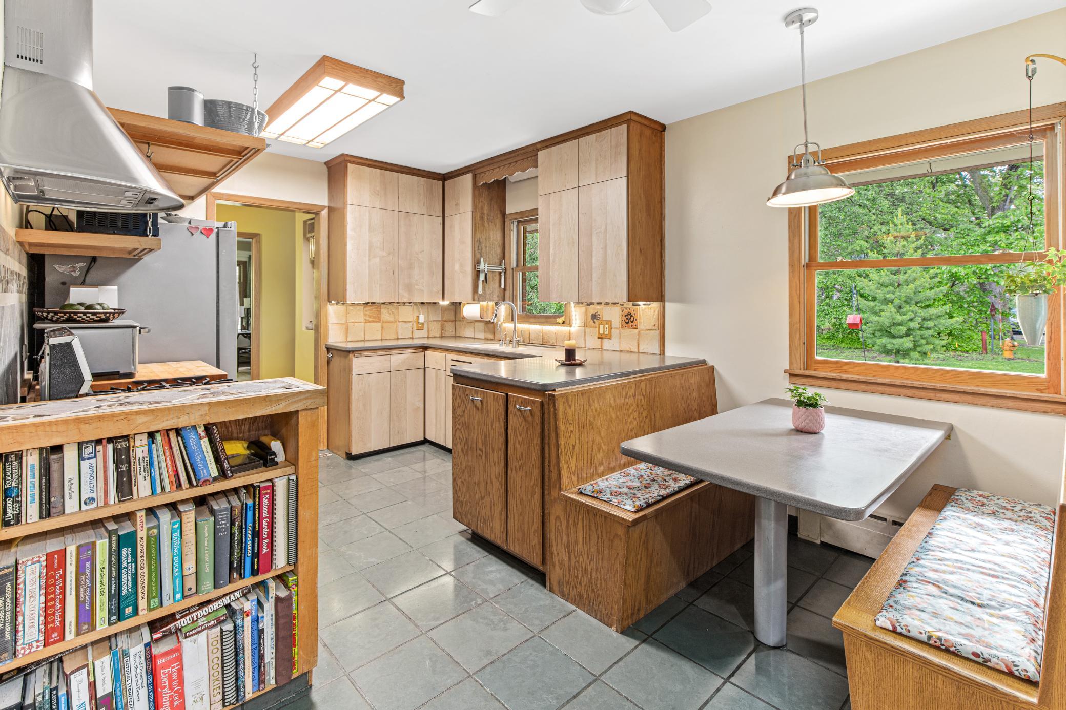 View of Residential at 2217 Oakview Lane, Plymouth MN 55441, Plymouth (27 of 43) - Mike Wilen | Minnesota Team Real Estate