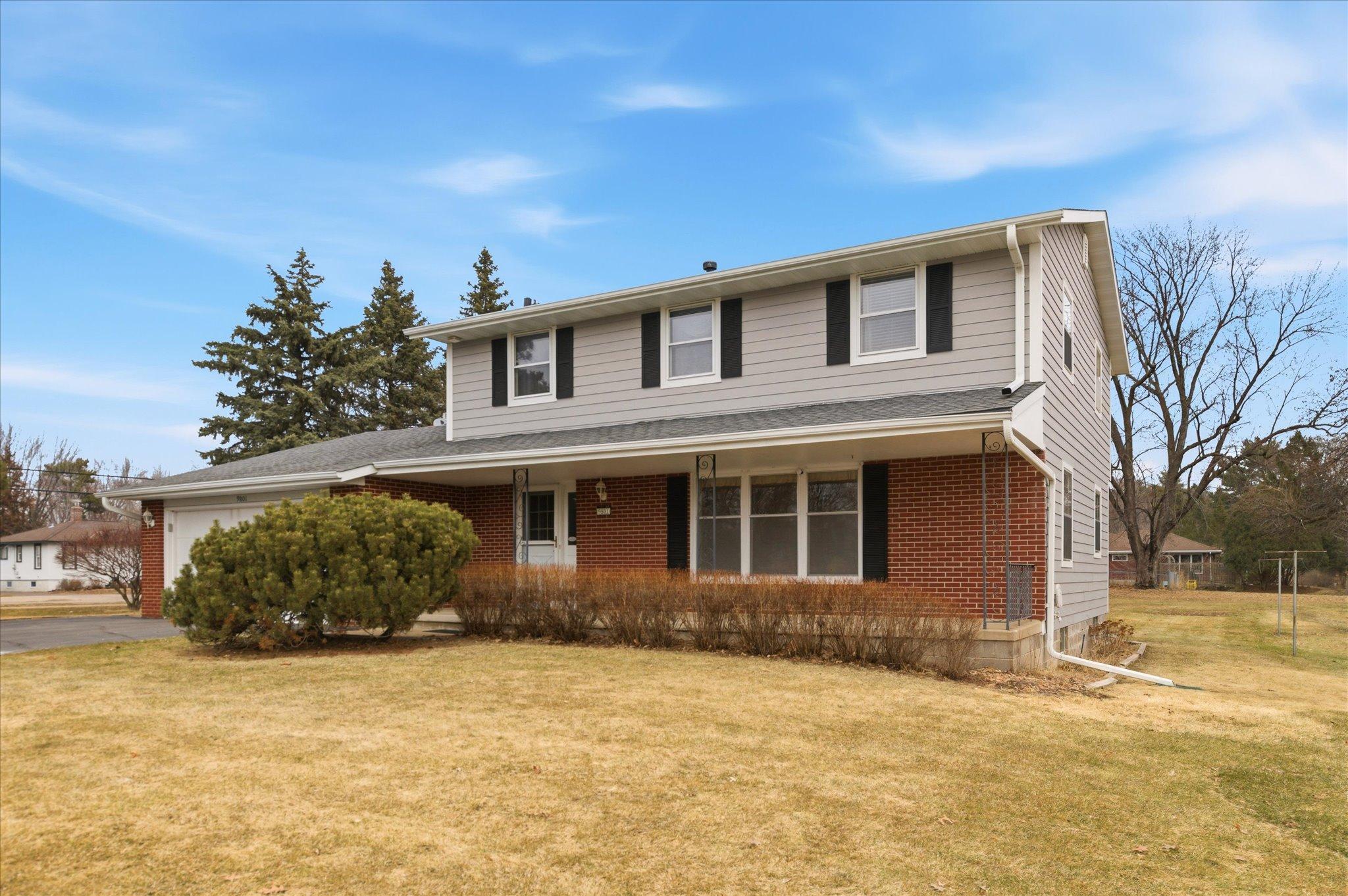 View of Residential at 9801 13th Avenue, Bloomington MN 55425, Bloomington - Mike Wilen | Minnesota Team Real Estate
