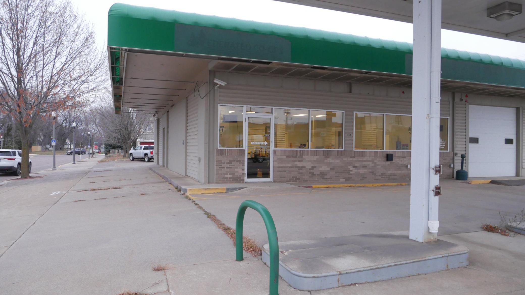 View of Commercial Sale at 140 1st Avenue, Cambridge MN 55008, Cambridge (4 of 14) - Mike Wilen | Minnesota Team Real Estate