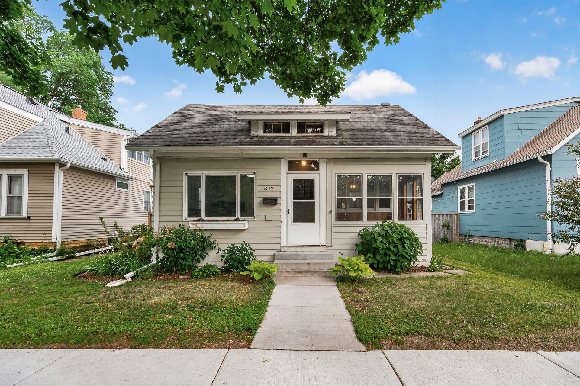 View of Residential at 842 Randolph Avenue, Saint Paul MN 55102, Saint Paul - Mike Wilen | Minnesota Team Real Estate