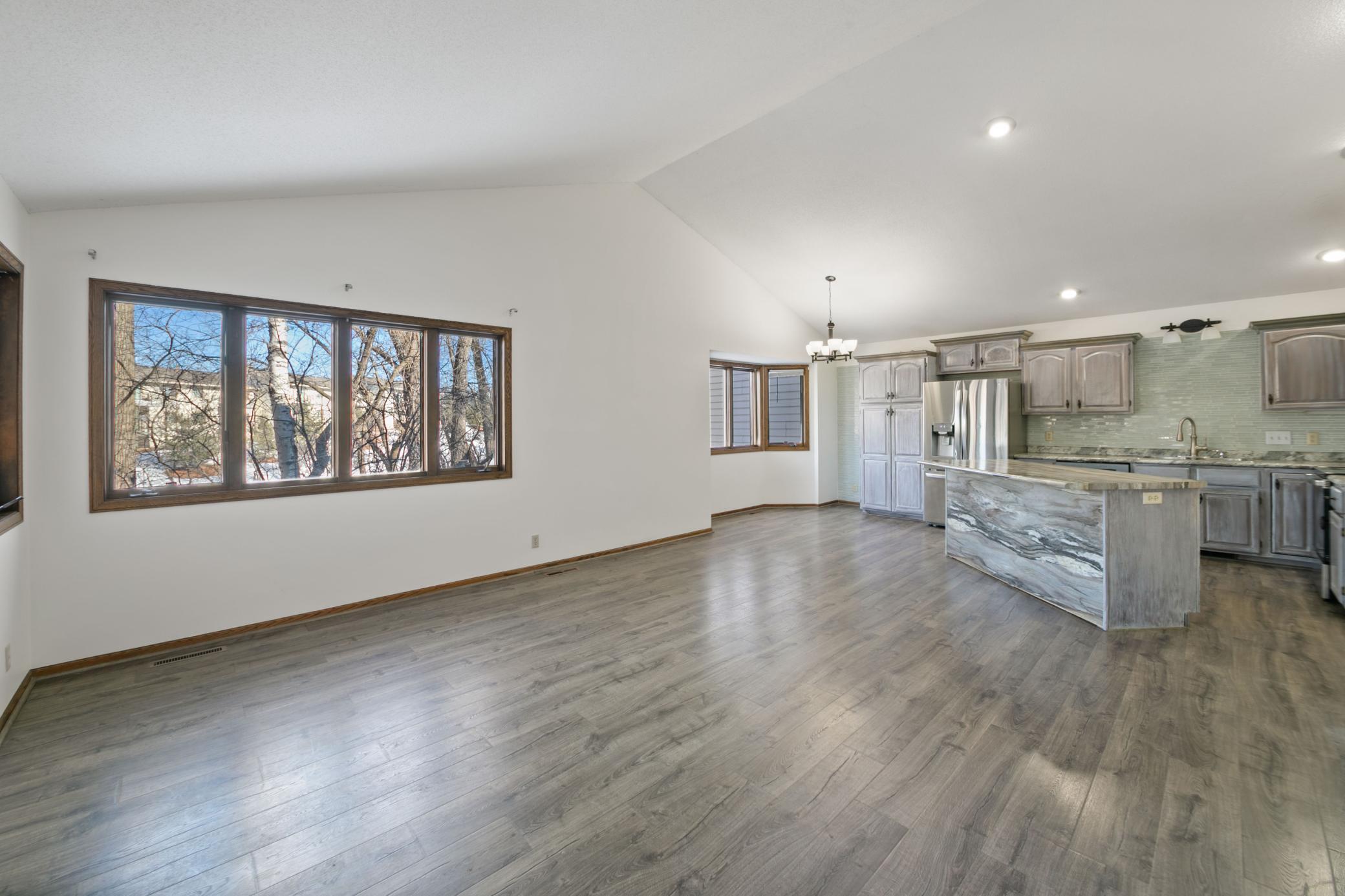 View of Residential at 13416 Parkwood Drive, Burnsville MN 55337, Burnsville (7 of 24) - Mike Wilen | Minnesota Team Real Estate