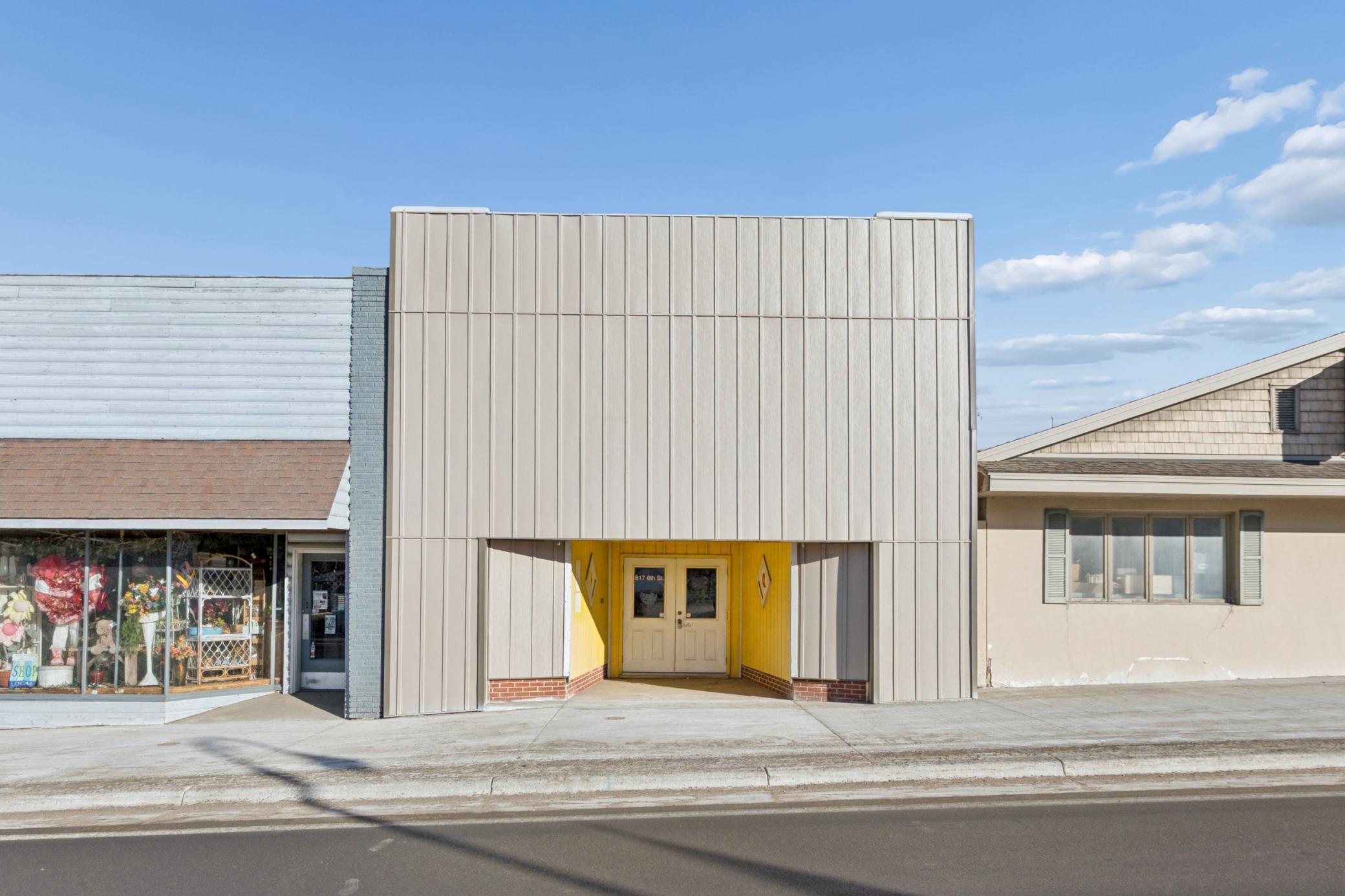 View of Commercial Sale at 817 6th Street, Howard Lake MN 55349, Howard Lake - Mike Wilen | Minnesota Team Real Estate