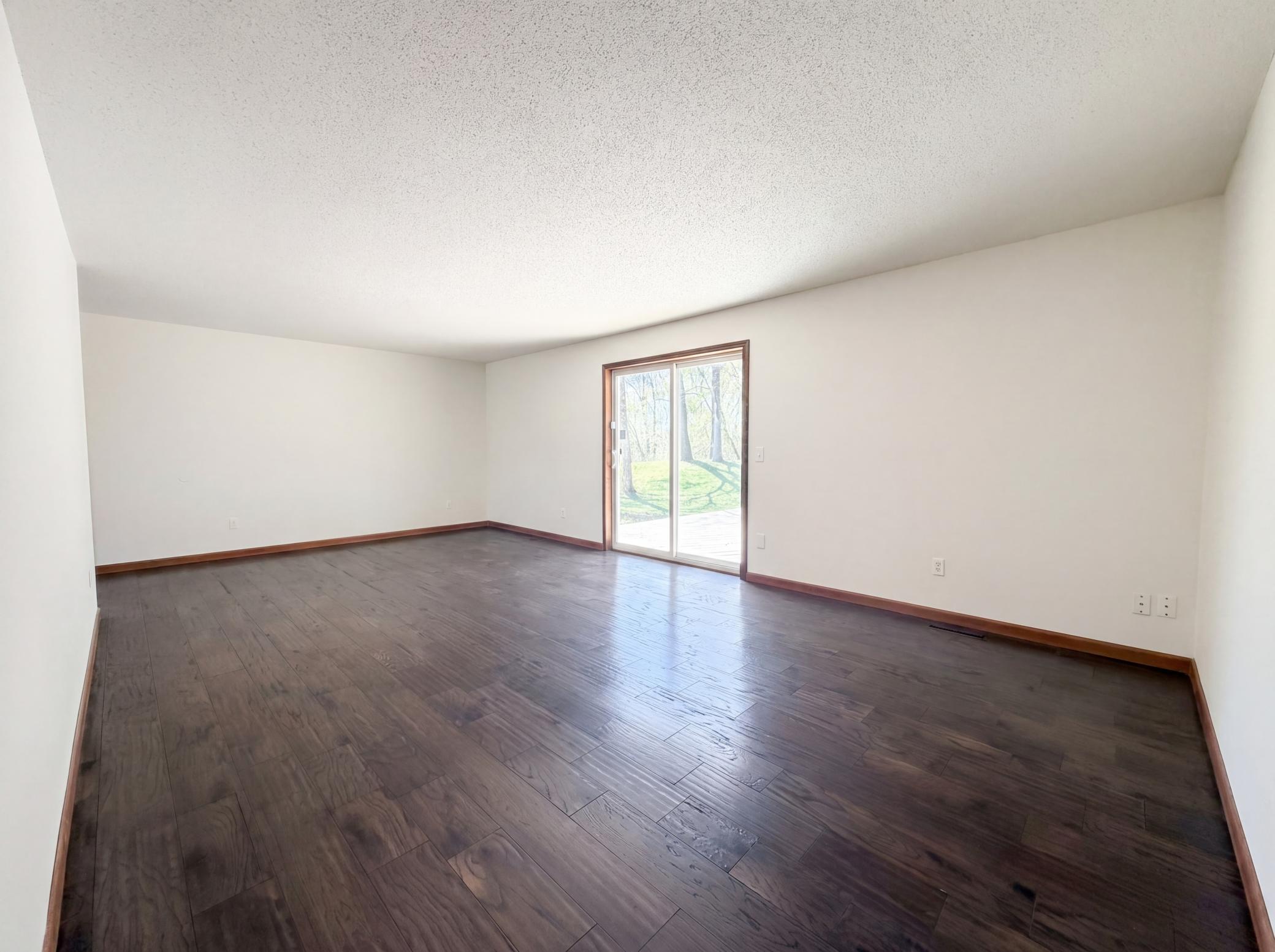 View of Residential at 18817 Kenwood Trail, Lakeville MN 55044, Lakeville (3 of 17) - Mike Wilen | Minnesota Team Real Estate