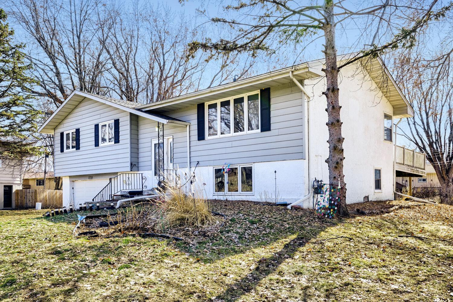 View of Residential at 5705 Phoenix Street, Golden Valley MN 55422, Golden Valley (6 of 74) - Mike Wilen | Minnesota Team Real Estate