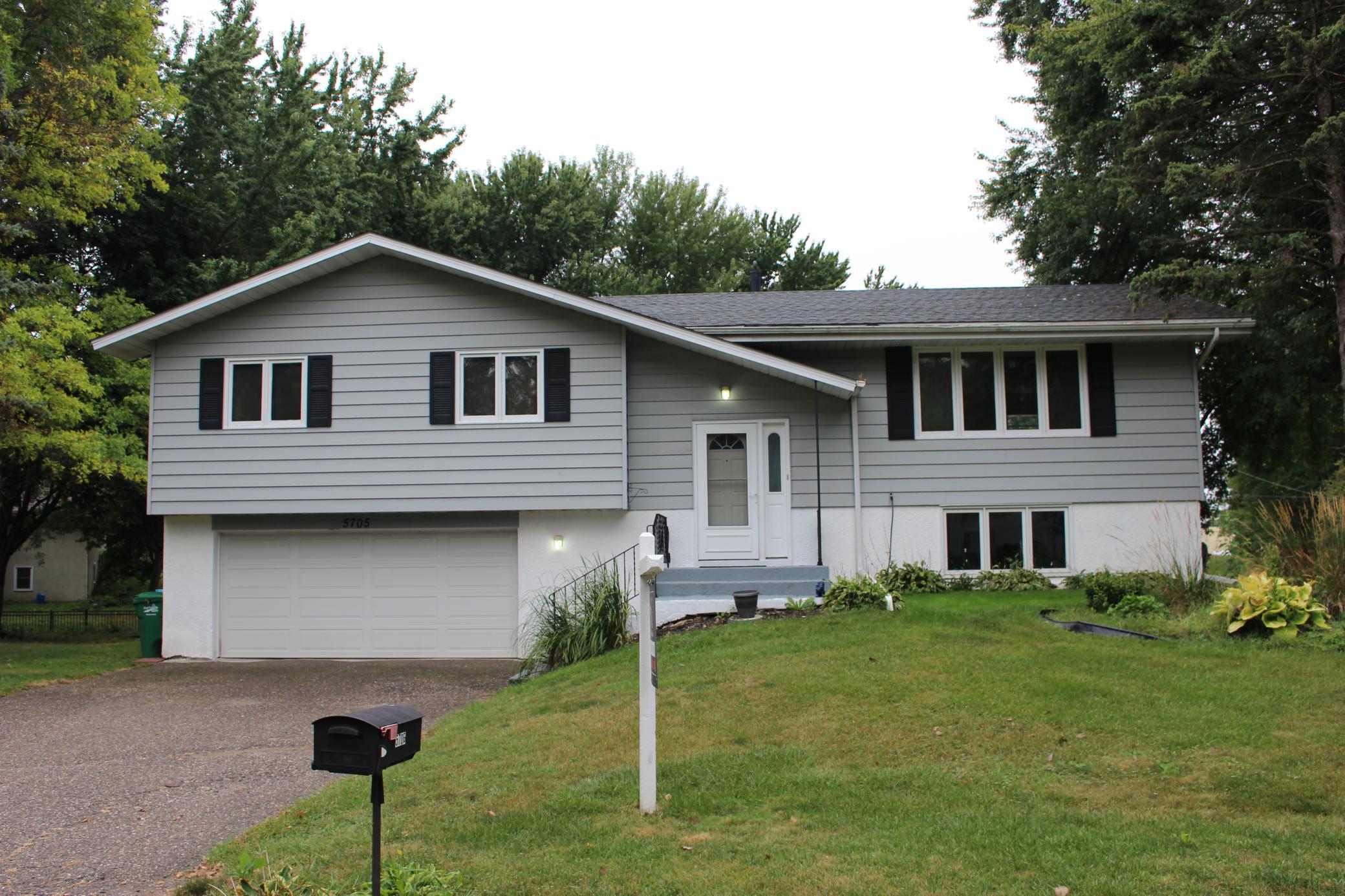 View of Residential at 5705 Phoenix Street, Golden Valley MN 55422, Golden Valley (44 of 74) - Mike Wilen | Minnesota Team Real Estate