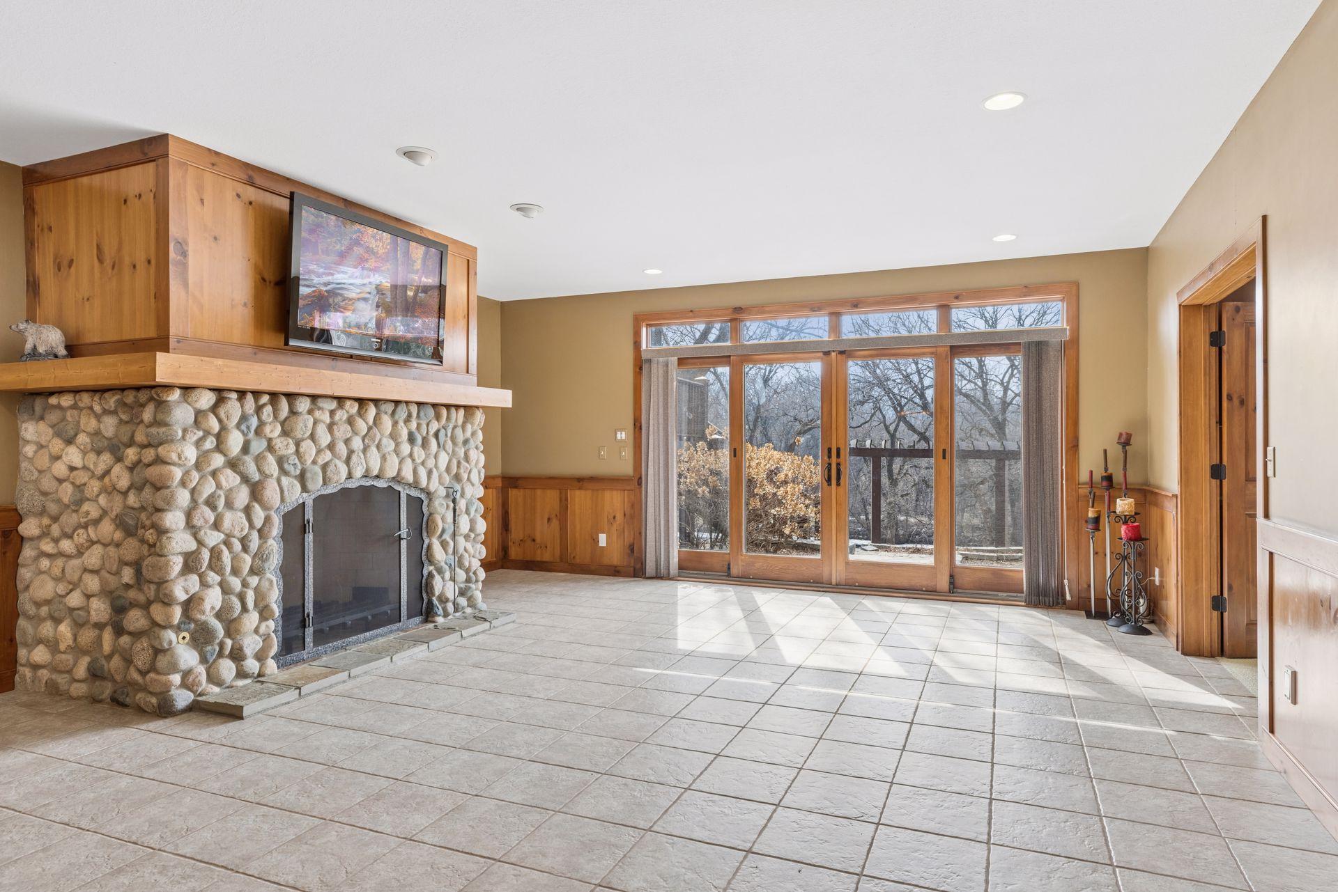 View of Residential at 1595 River Shore Drive, Hastings MN 55033, Hastings (73 of 131) - Mike Wilen | Minnesota Team Real Estate