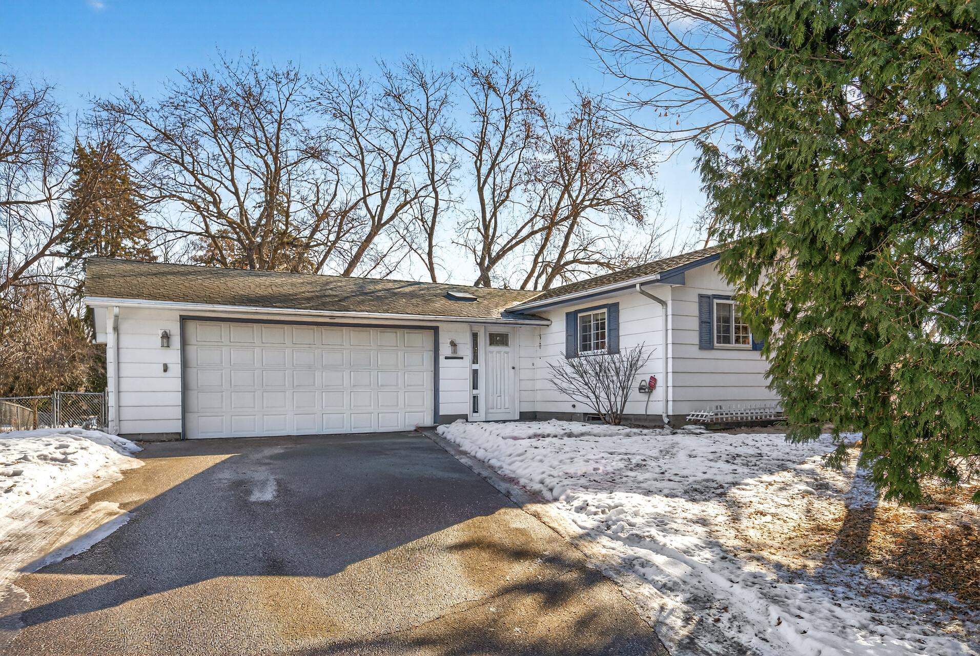 View of Residential at 5604 Perry Avenue, Crystal MN 55429, Crystal - Mike Wilen | Minnesota Team Real Estate