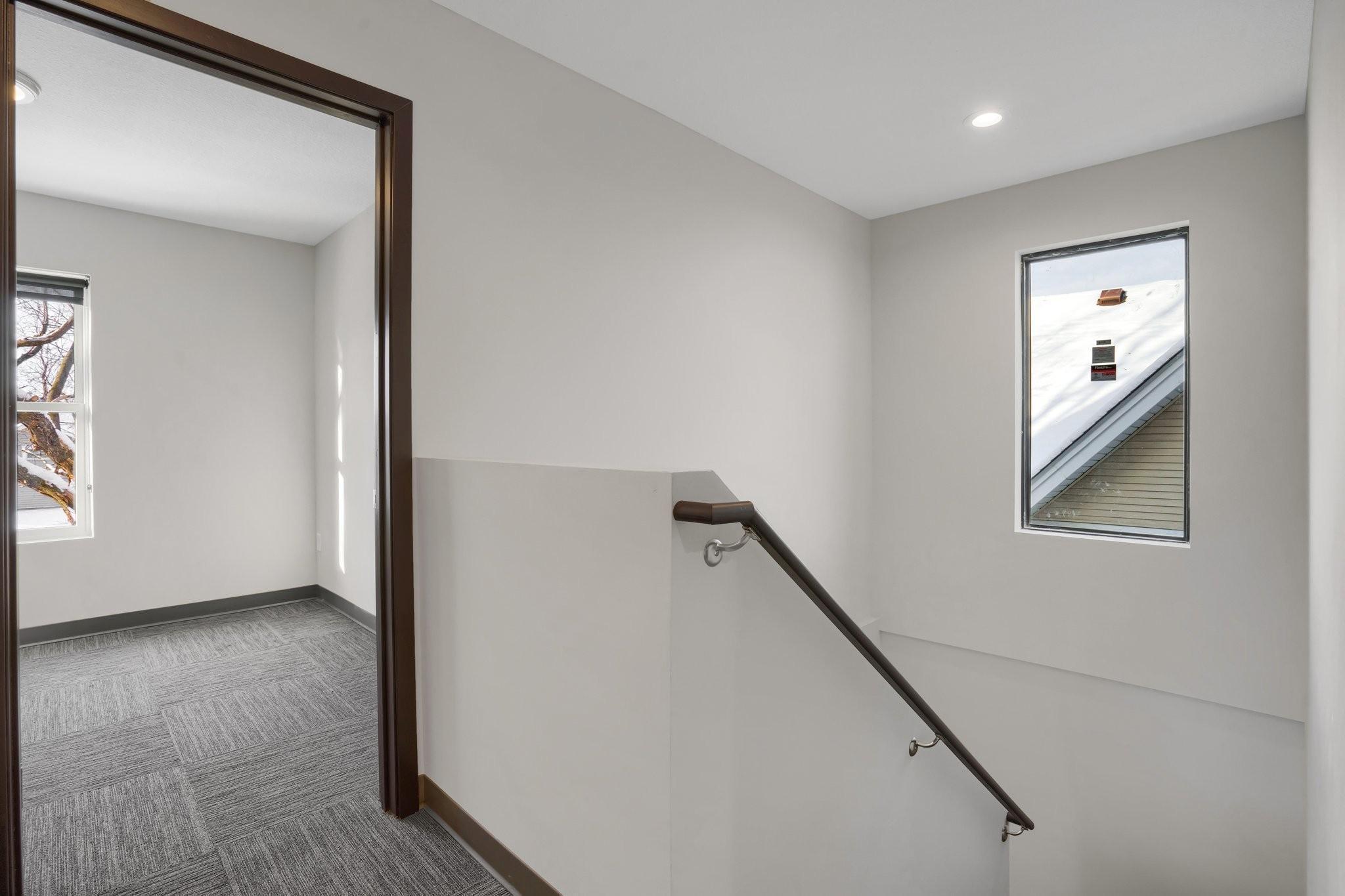 View of Residential Income at 1129 8th Street, Minneapolis MN 55414, Minneapolis (11 of 23) - Mike Wilen | Minnesota Team Real Estate