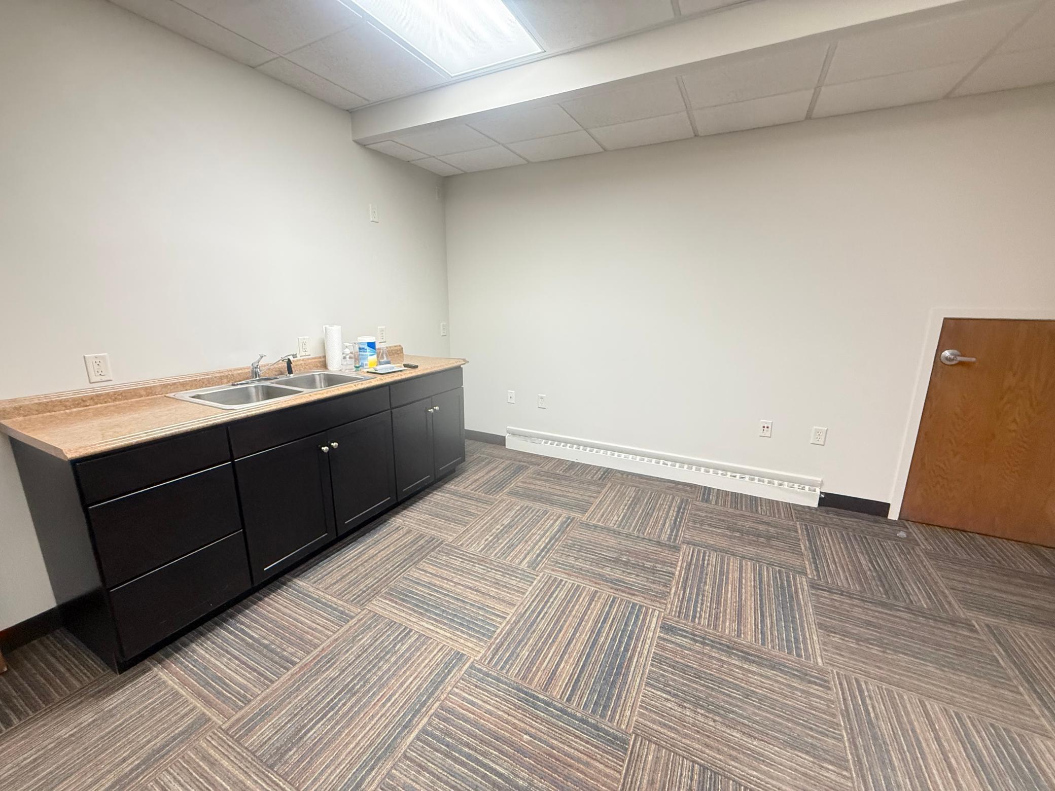 View of Commercial Sale at 1415 Lilac Drive, Golden Valley MN 55422, Golden Valley (6 of 6) - Mike Wilen | Minnesota Team Real Estate