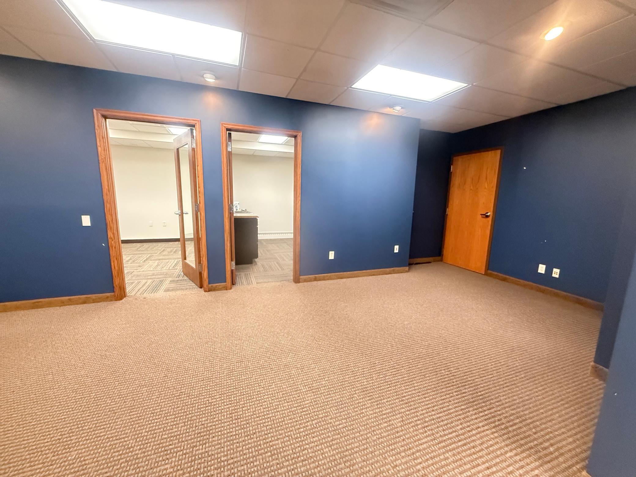 View of Commercial Sale at 1415 Lilac Drive, Golden Valley MN 55422, Golden Valley (4 of 6) - Mike Wilen | Minnesota Team Real Estate
