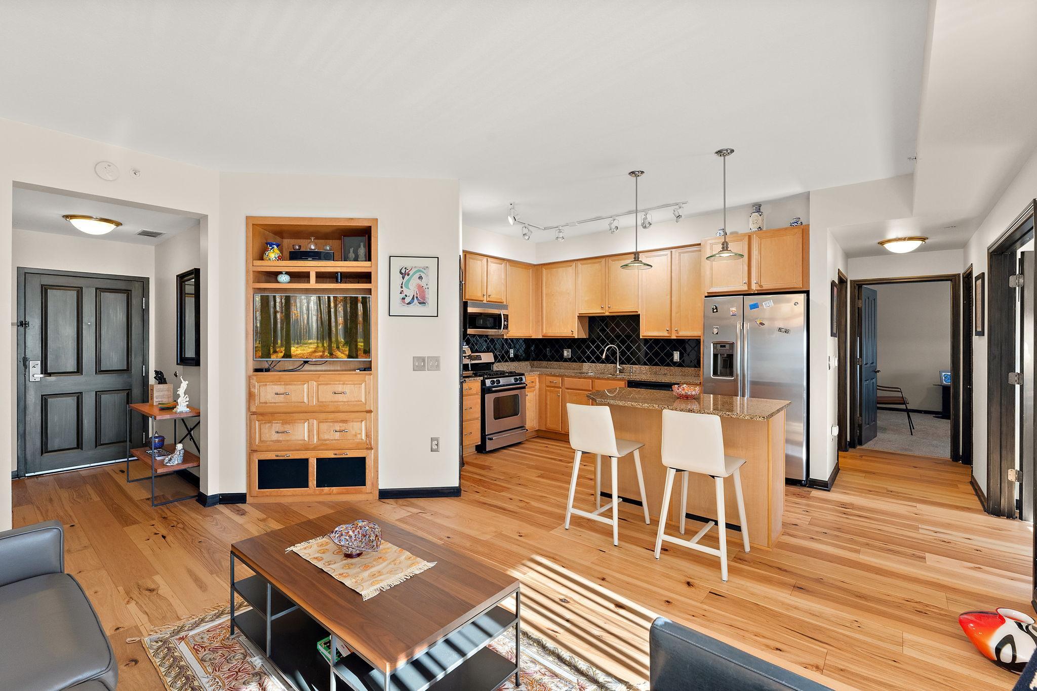 View of Residential at 500 Grant Street #1806, Minneapolis MN 55404, Minneapolis (3 of 33) - Mike Wilen | Minnesota Team Real Estate