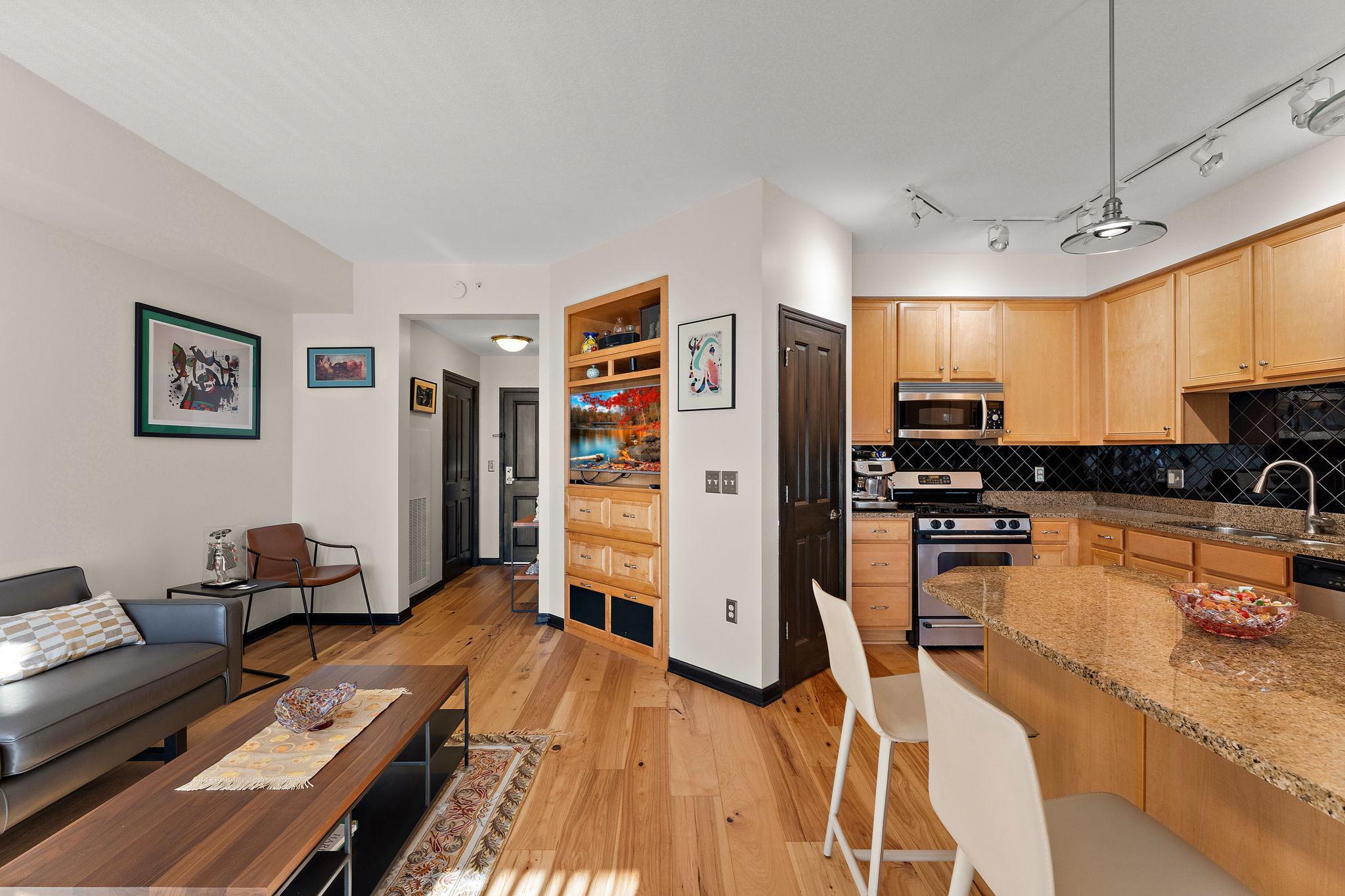 View of Residential at 500 Grant Street #1806, Minneapolis MN 55404, Minneapolis (6 of 33) - Mike Wilen | Minnesota Team Real Estate