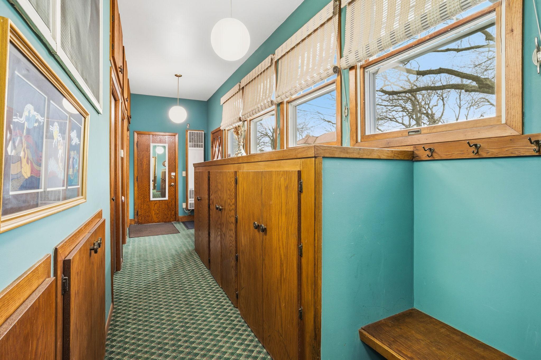 View of Residential at 1470 35th Street, Minneapolis MN 55408, Minneapolis (12 of 29) - Mike Wilen | Minnesota Team Real Estate