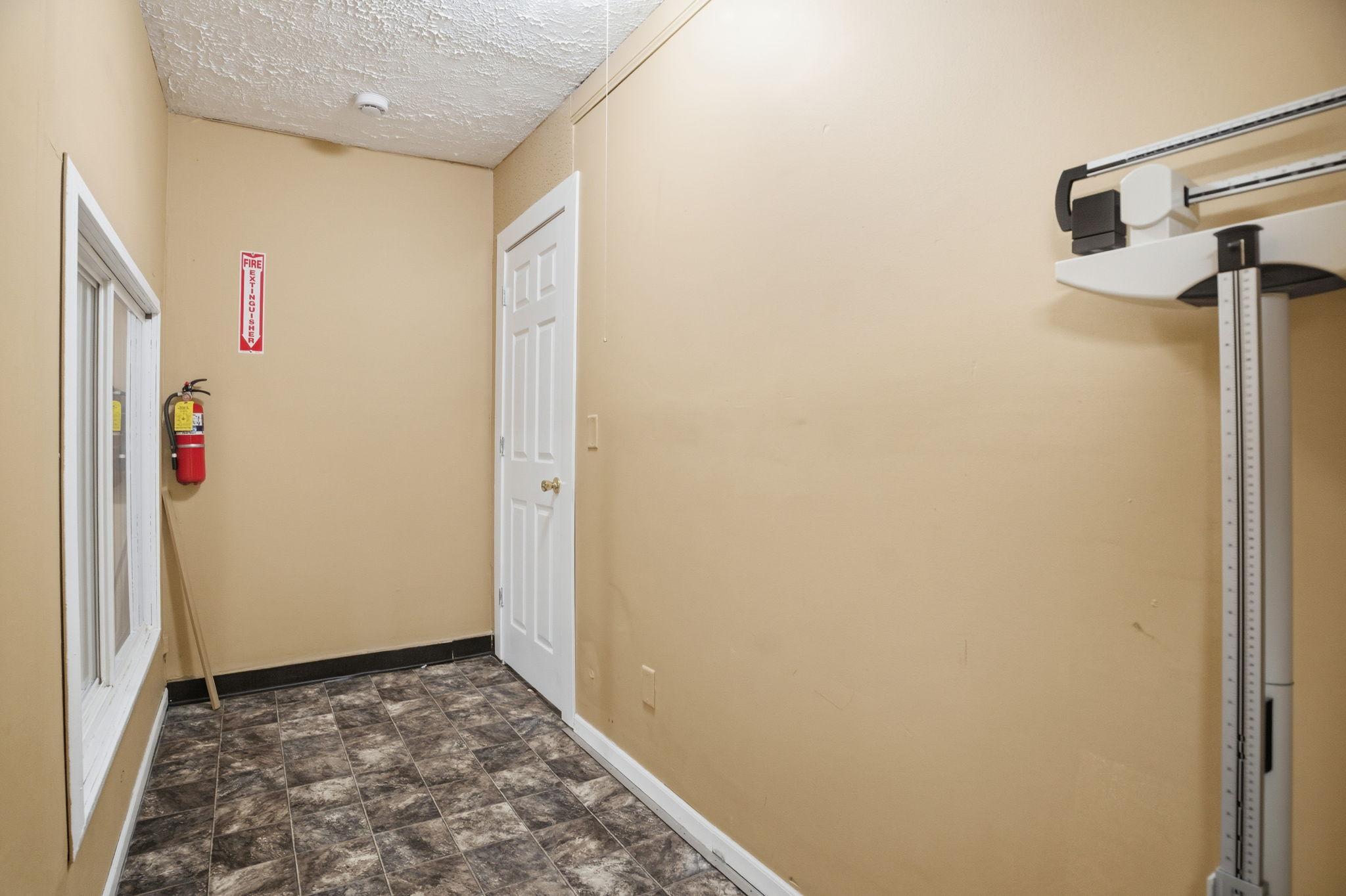 View of Commercial Sale at 606 Rice Street, Saint Paul MN 55103, Saint Paul (21 of 33) - Mike Wilen | Minnesota Team Real Estate