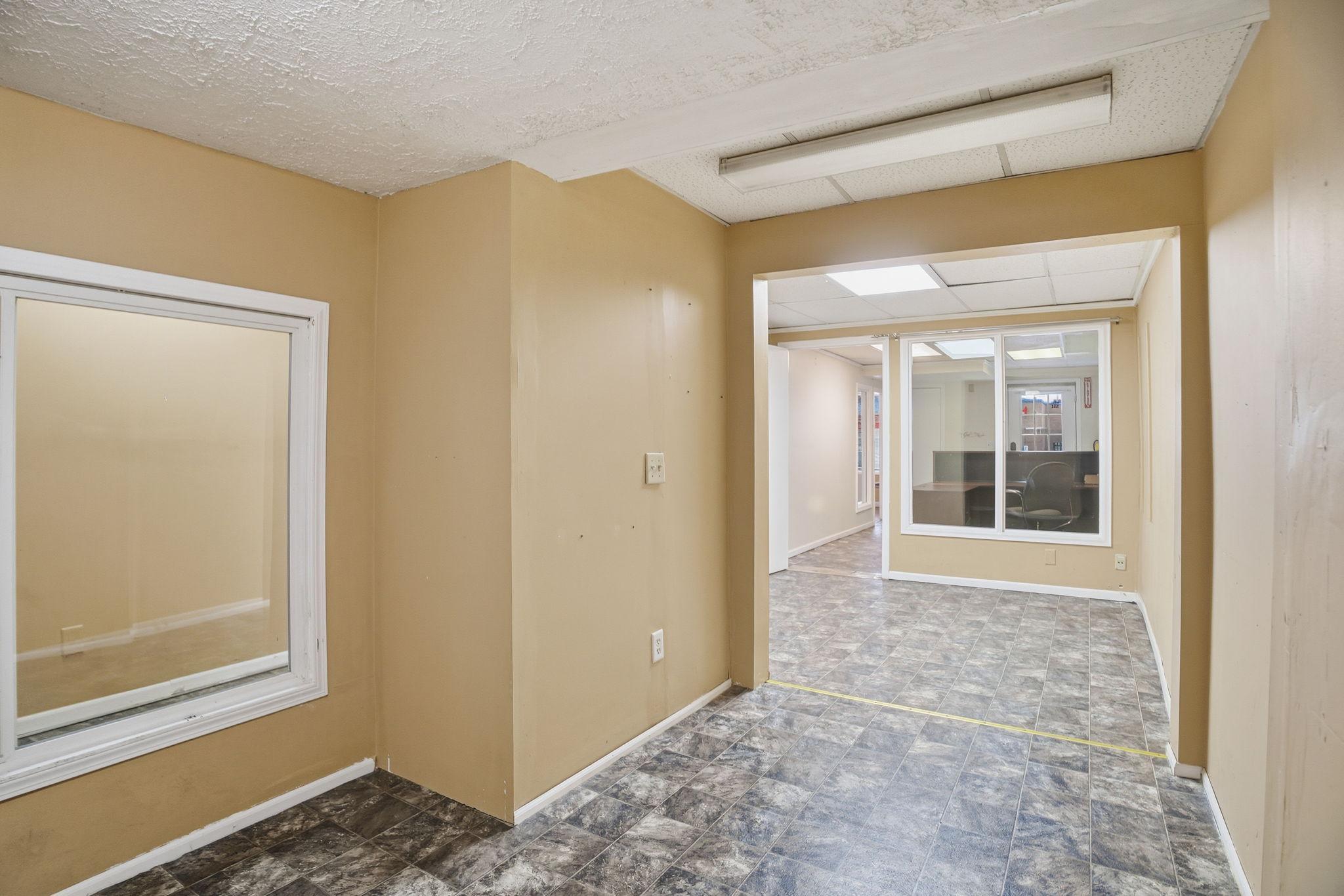 View of Commercial Sale at 606 Rice Street, Saint Paul MN 55103, Saint Paul (20 of 33) - Mike Wilen | Minnesota Team Real Estate