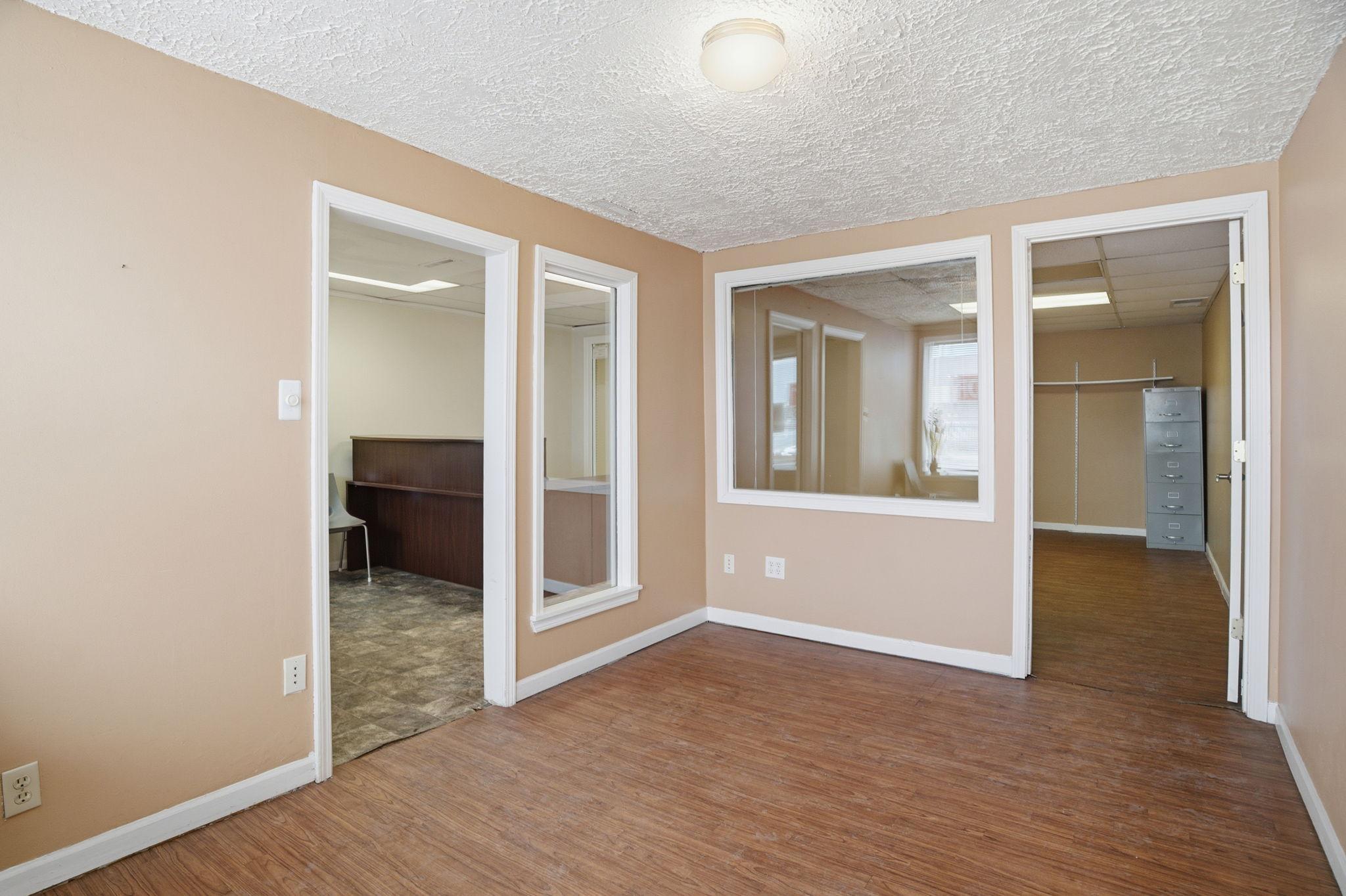 View of Commercial Sale at 606 Rice Street, Saint Paul MN 55103, Saint Paul (12 of 33) - Mike Wilen | Minnesota Team Real Estate