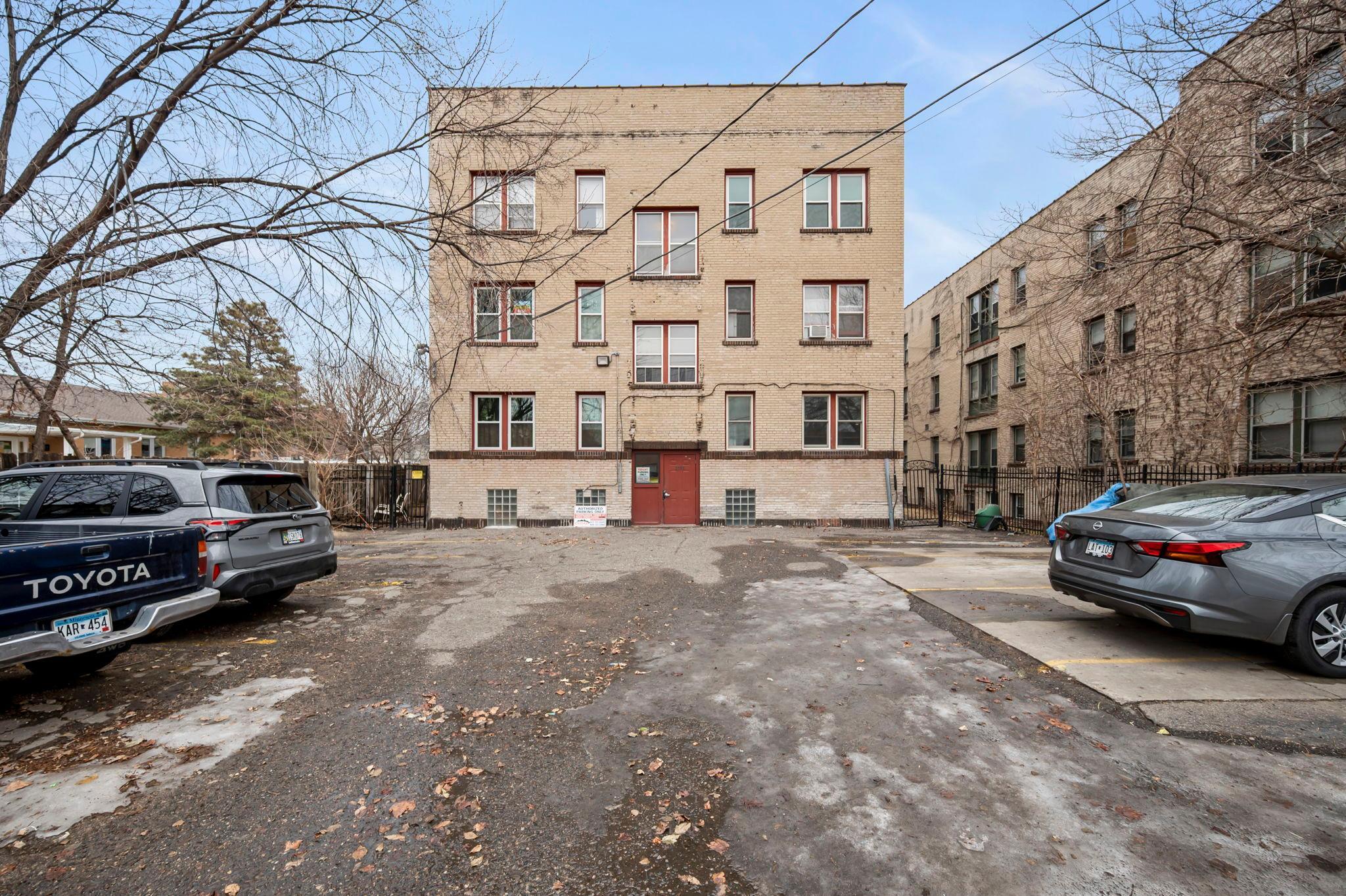View of Residential at 2218 Nicollet Avenue #1, Minneapolis MN 55404, Minneapolis (41 of 66) - Mike Wilen | Minnesota Team Real Estate