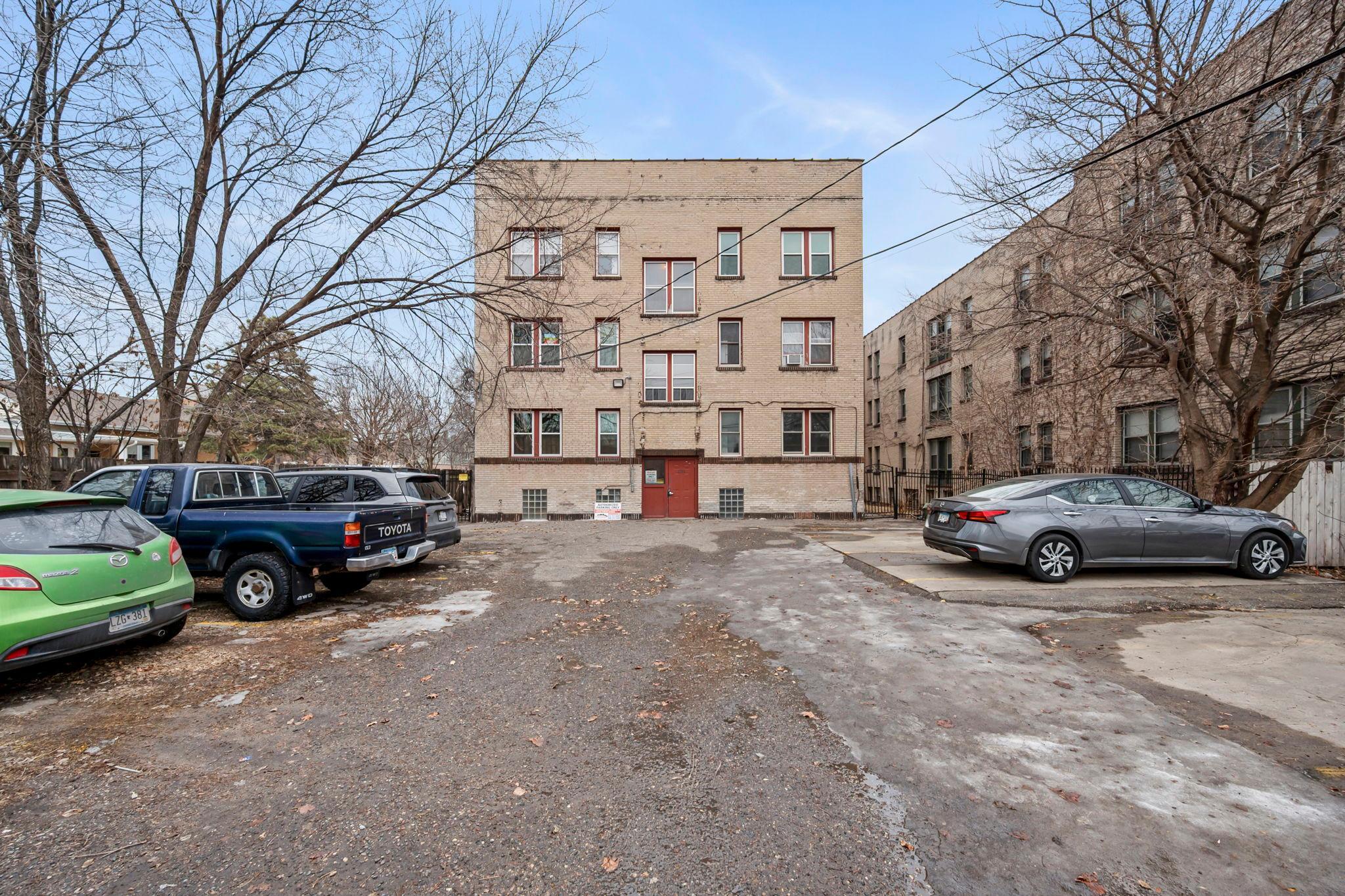 View of Residential at 2218 Nicollet Avenue #1, Minneapolis MN 55404, Minneapolis (39 of 66) - Mike Wilen | Minnesota Team Real Estate
