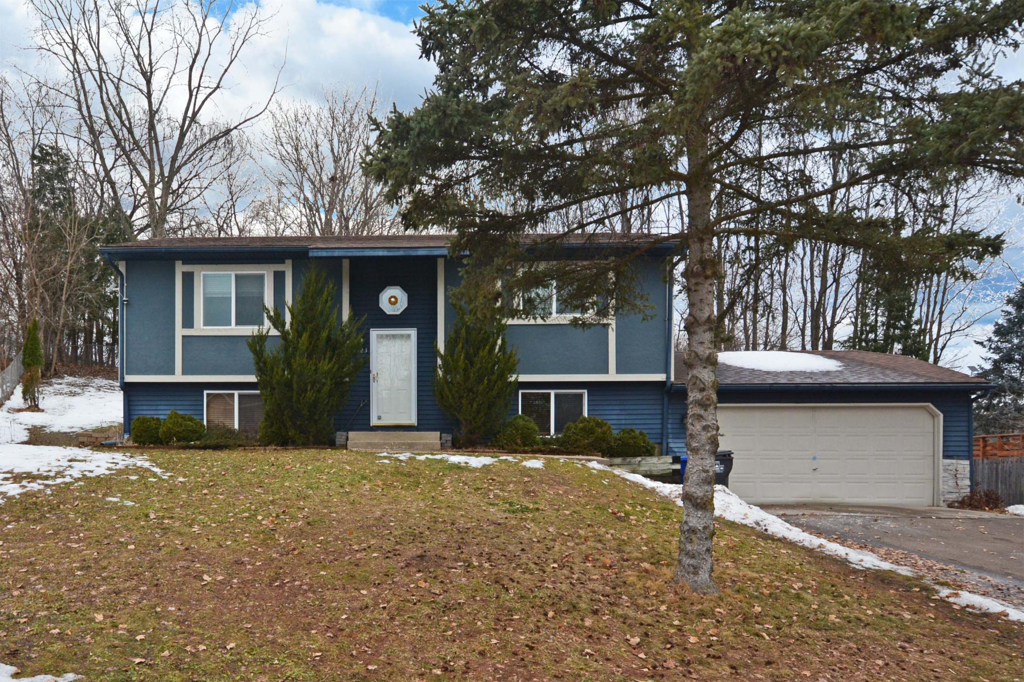 View of Residential at 323 Morningside Circle, Saint Paul MN 55119, Saint Paul - Mike Wilen | Minnesota Team Real Estate