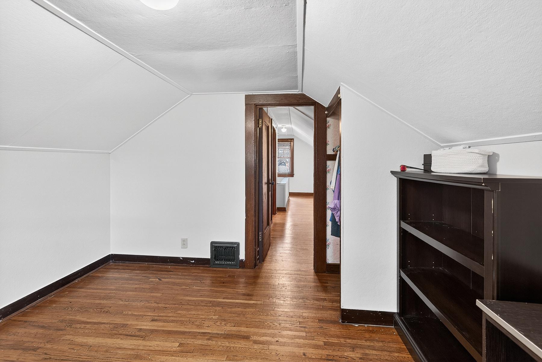 View of Residential at 4900 Old Cedar Lake Road, Saint Louis Park MN 55416, Saint Louis Park (21 of 40) - Mike Wilen | Minnesota Team Real Estate
