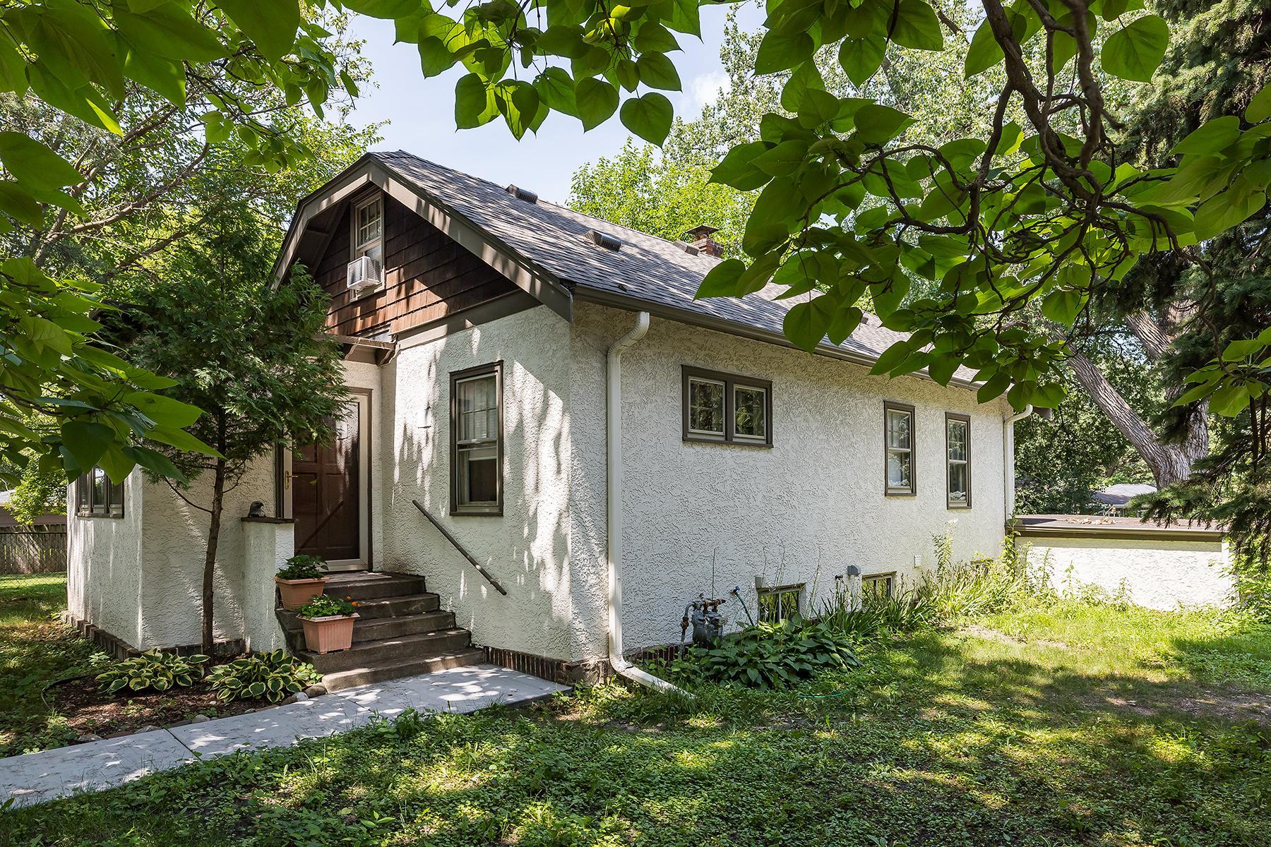 View of Residential at 4900 Old Cedar Lake Road, Saint Louis Park MN 55416, Saint Louis Park (39 of 40) - Mike Wilen | Minnesota Team Real Estate