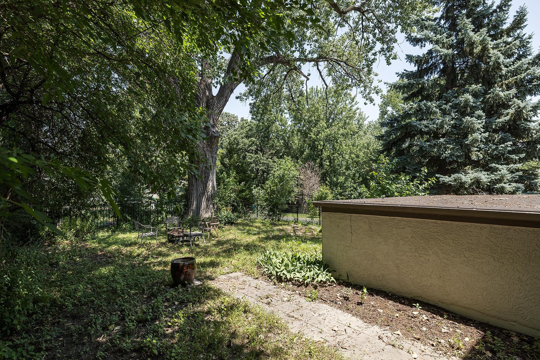 View of Residential at 4900 Old Cedar Lake Road, Saint Louis Park MN 55416, Saint Louis Park (38 of 40) - Mike Wilen | Minnesota Team Real Estate