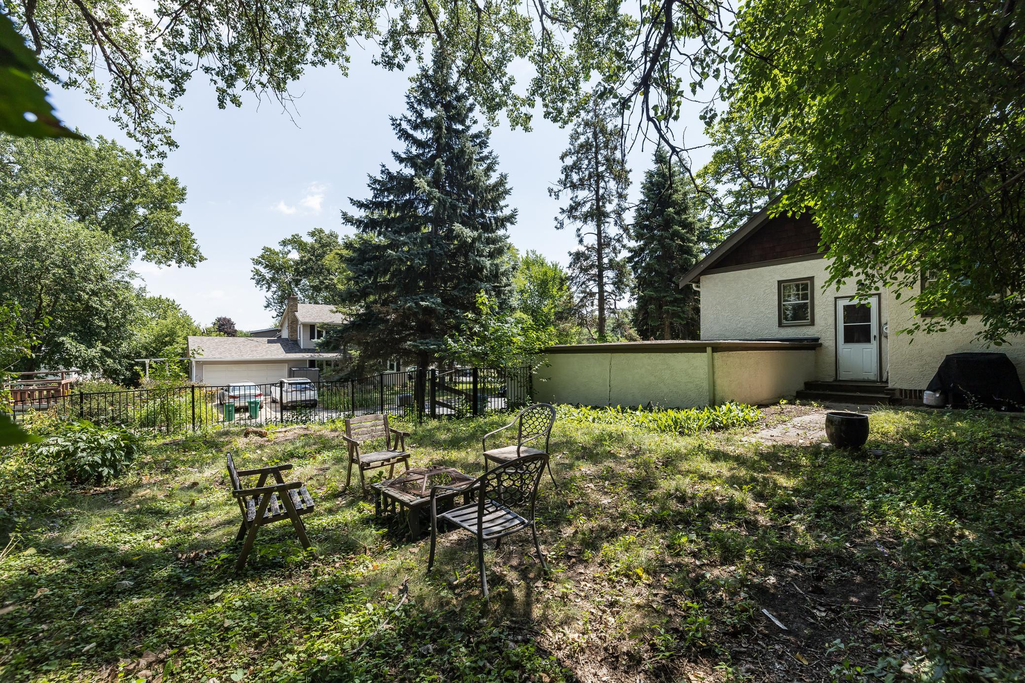 View of Residential at 4900 Old Cedar Lake Road, Saint Louis Park MN 55416, Saint Louis Park (31 of 40) - Mike Wilen | Minnesota Team Real Estate