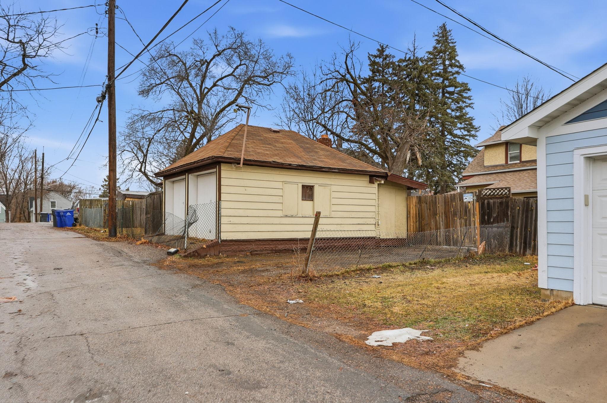 View of Residential at 1092 Sims Avenue, Saint Paul MN 55106, Saint Paul (26 of 29) - Mike Wilen | Minnesota Team Real Estate