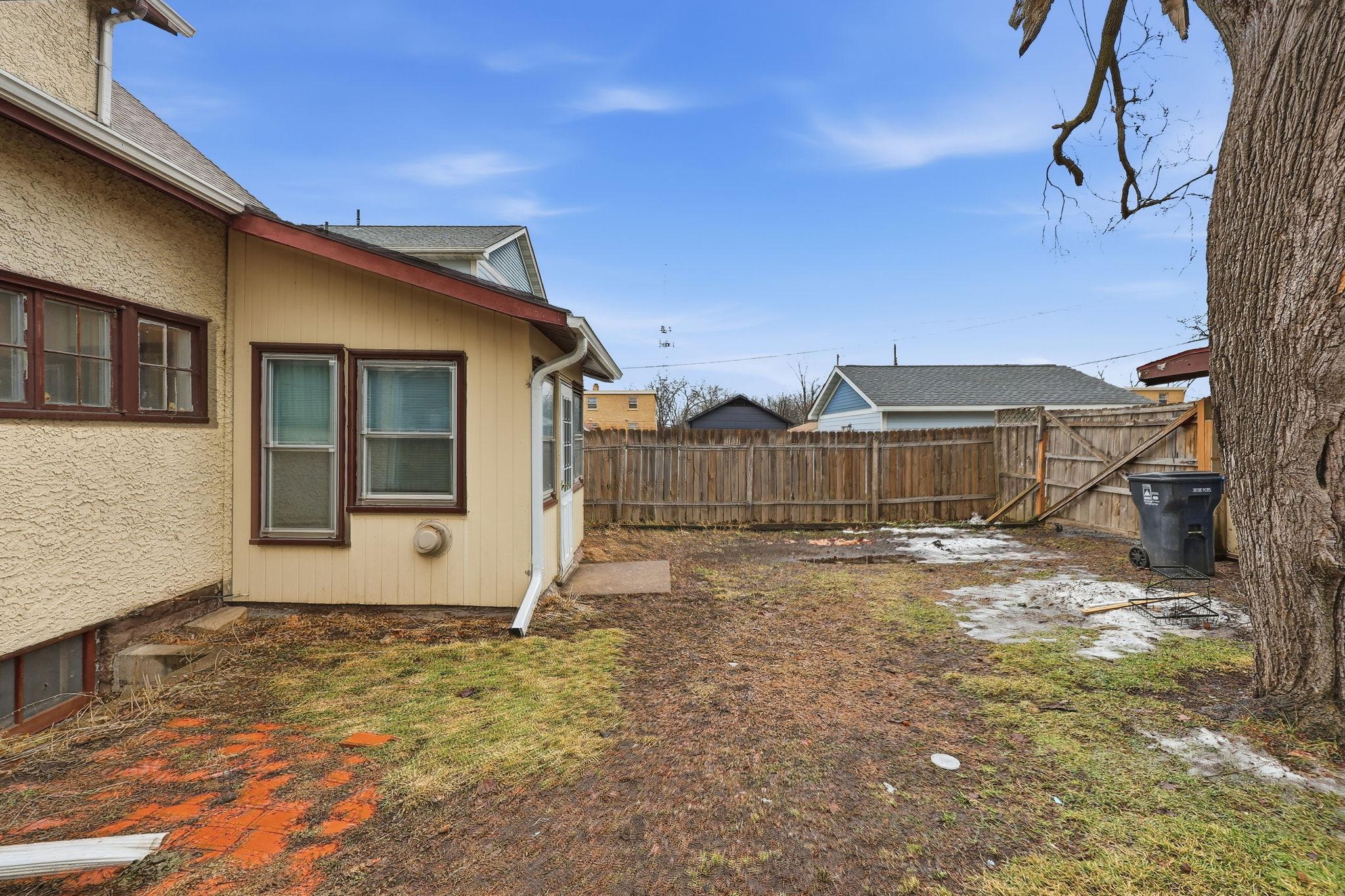 View of Residential at 1092 Sims Avenue, Saint Paul MN 55106, Saint Paul (22 of 29) - Mike Wilen | Minnesota Team Real Estate