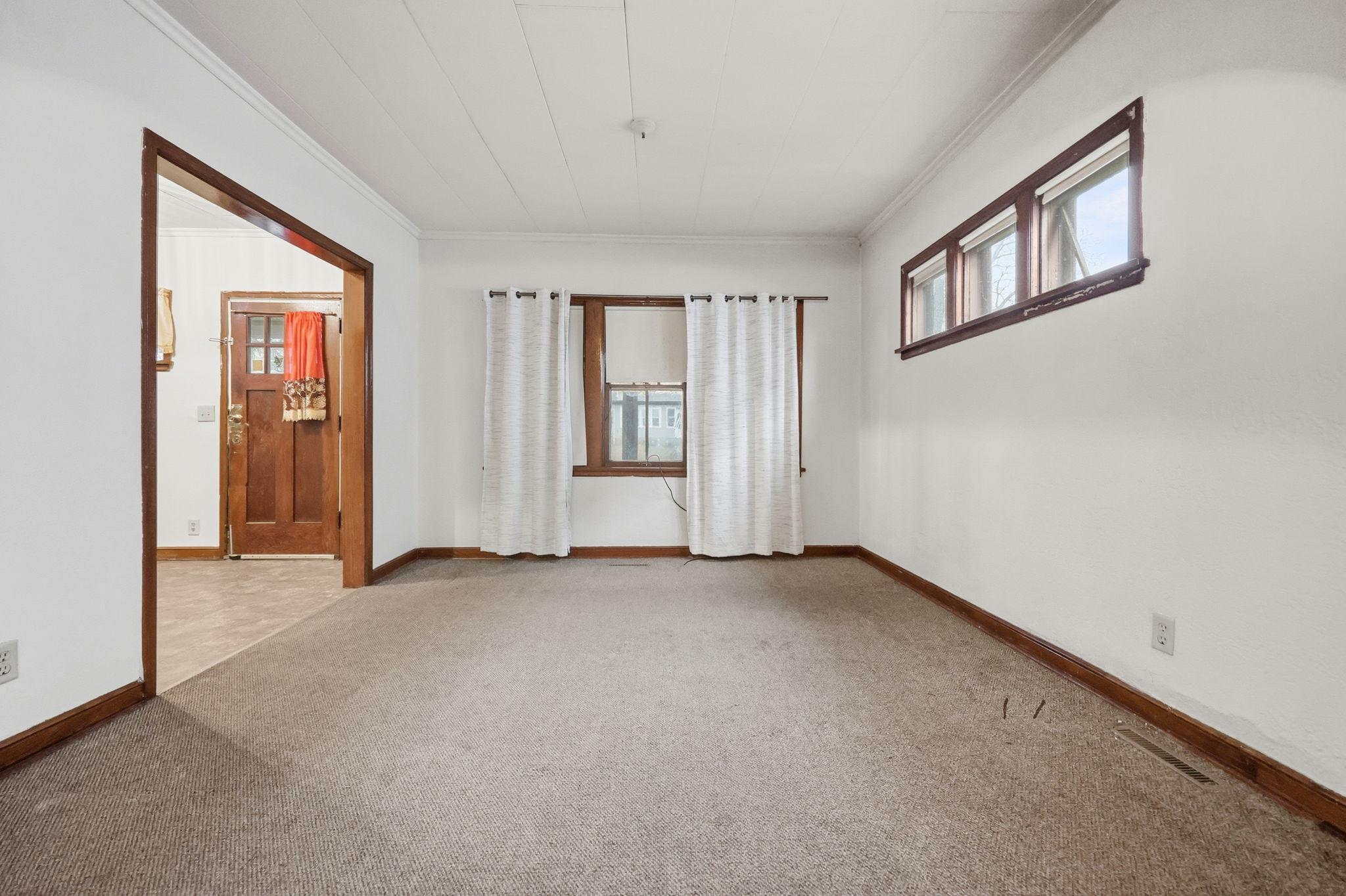 View of Residential at 1092 Sims Avenue, Saint Paul MN 55106, Saint Paul (6 of 29) - Mike Wilen | Minnesota Team Real Estate