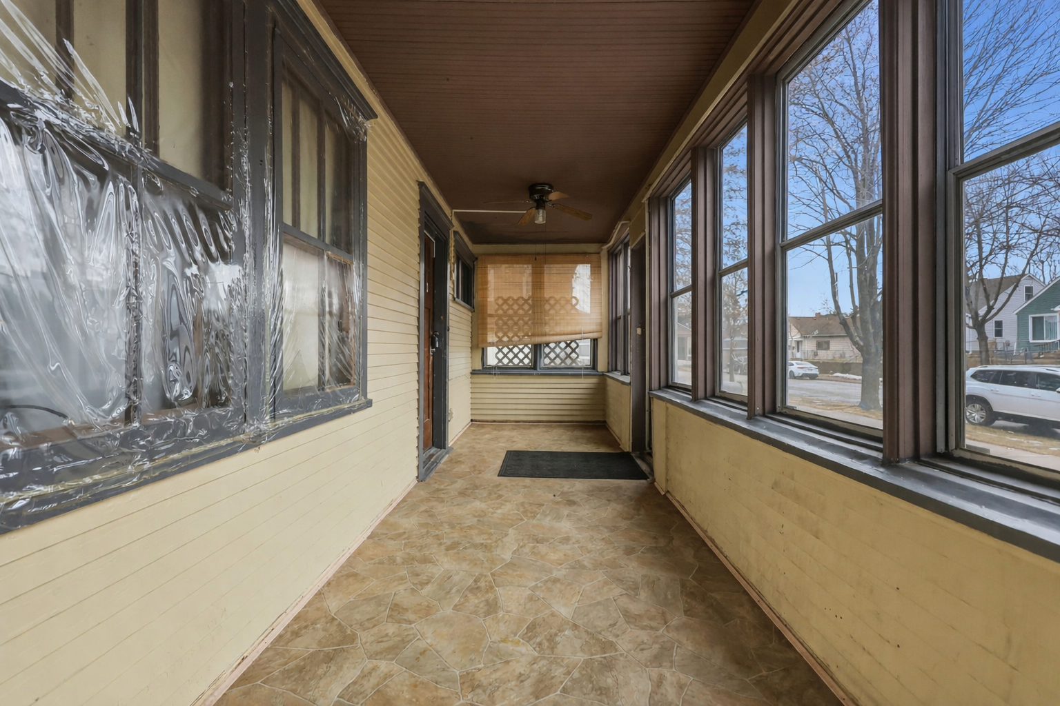 View of Residential at 1092 Sims Avenue, Saint Paul MN 55106, Saint Paul (19 of 29) - Mike Wilen | Minnesota Team Real Estate