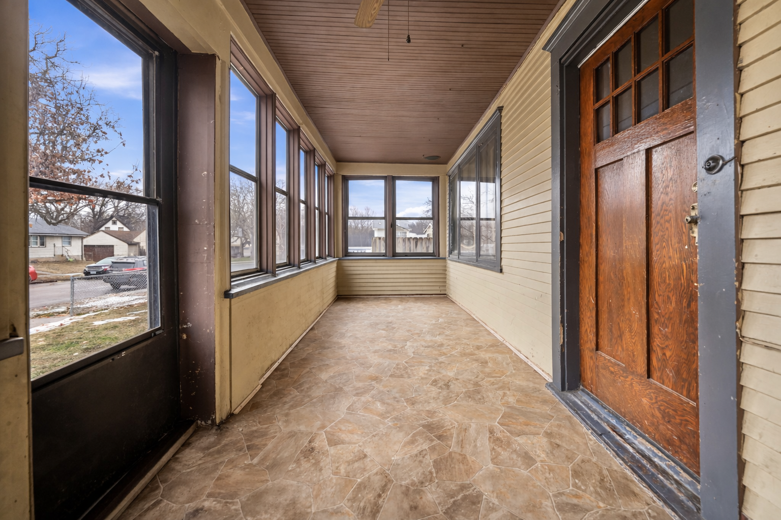 View of Residential at 1092 Sims Avenue, Saint Paul MN 55106, Saint Paul (15 of 29) - Mike Wilen | Minnesota Team Real Estate
