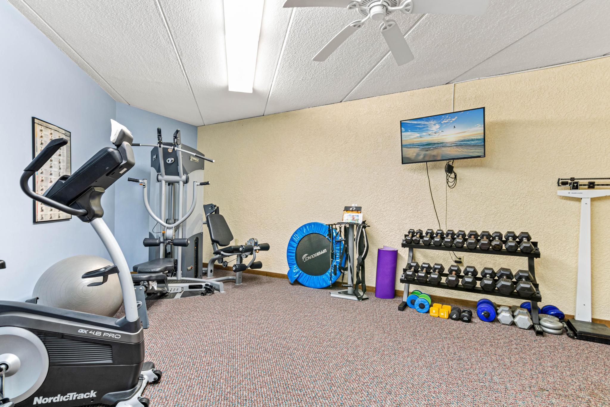 View of Residential at 3000 Saint Albans Mill Road #103, Hopkins MN 55305, Hopkins (28 of 32) - Mike Wilen | Minnesota Team Real Estate