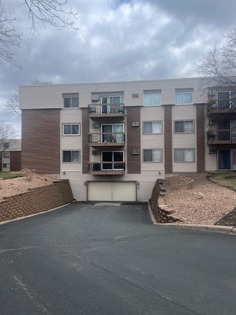 View of Residential at 2800 Hillsboro Avenue #111, New Hope MN 55427, New Hope (9 of 15) - Mike Wilen | Minnesota Team Real Estate