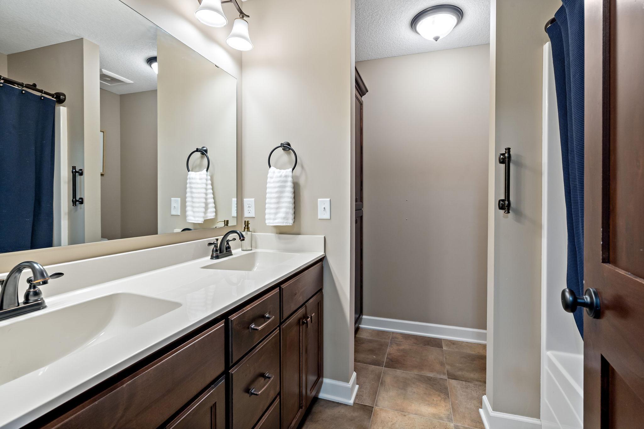 View of Residential at 16899 Lake Drive, Lakeville MN 55044, Lakeville (19 of 71) - Mike Wilen | Minnesota Team Real Estate