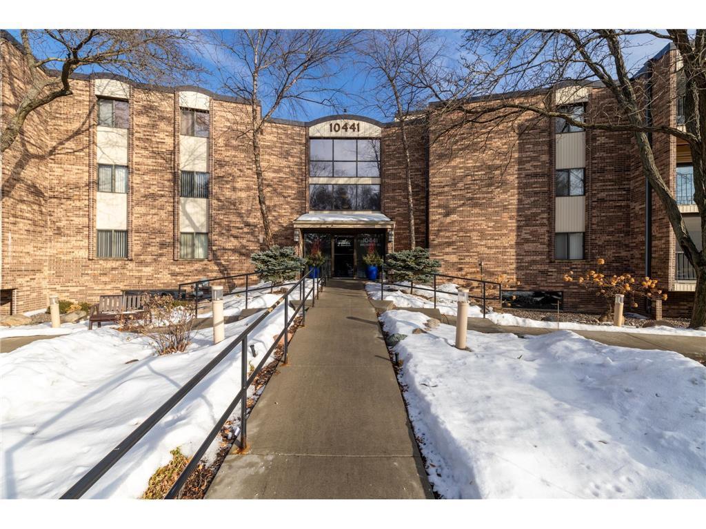 View of Residential at 10441 Greenbrier Road #120, Minnetonka MN 55305, Minnetonka - Mike Wilen | Minnesota Team Real Estate