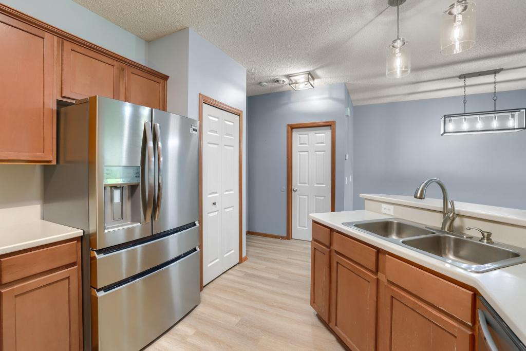 View of Residential at 3821 Hazel Trail #C, Woodbury MN 55129, Woodbury (4 of 24) - Mike Wilen | Minnesota Team Real Estate