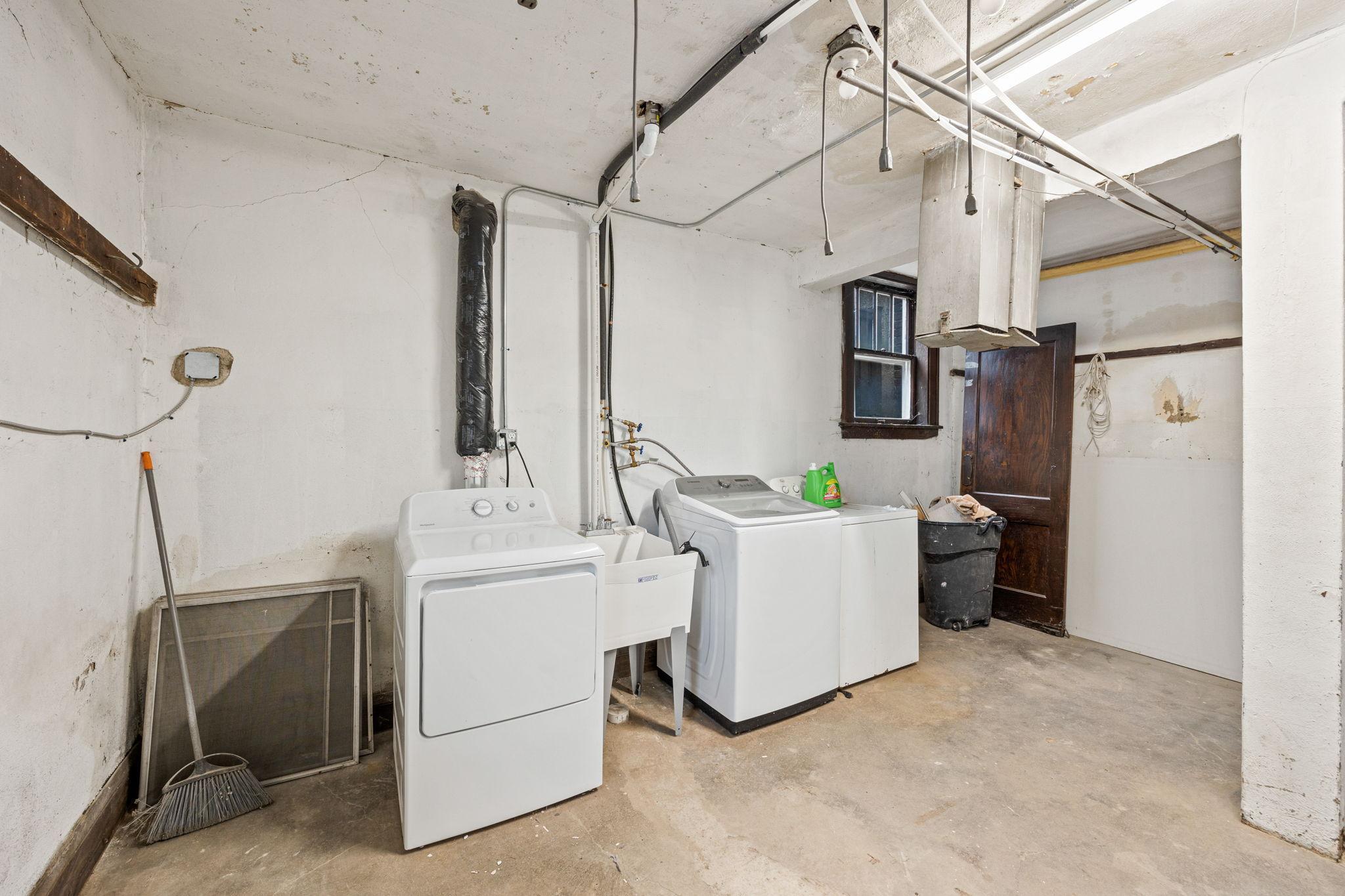 View of Commercial Sale at 3407 Lyndale Avenue, Minneapolis MN 55408, Minneapolis (48 of 49) - Mike Wilen | Minnesota Team Real Estate