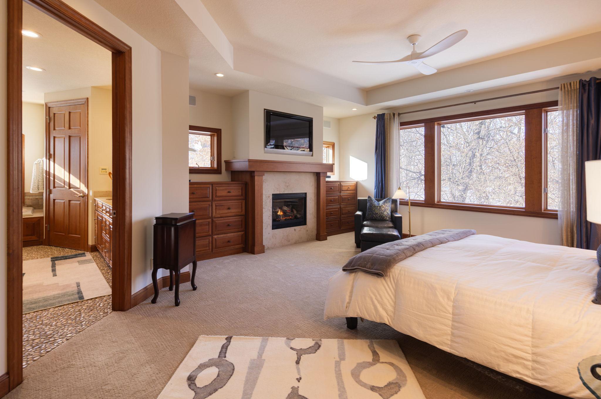 View of Residential at 14250 Trace Ridge Road, Wayzata MN 55391, Wayzata (17 of 44) - Mike Wilen | Minnesota Team Real Estate