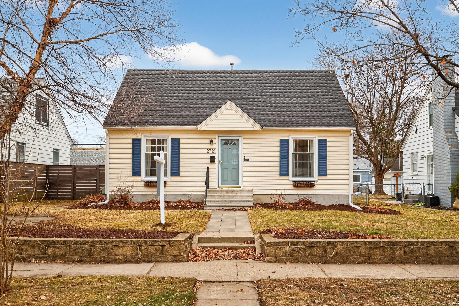 View of Residential at 2721 Xerxes Avenue, Robbinsdale MN 55422, Robbinsdale - Mike Wilen | Minnesota Team Real Estate