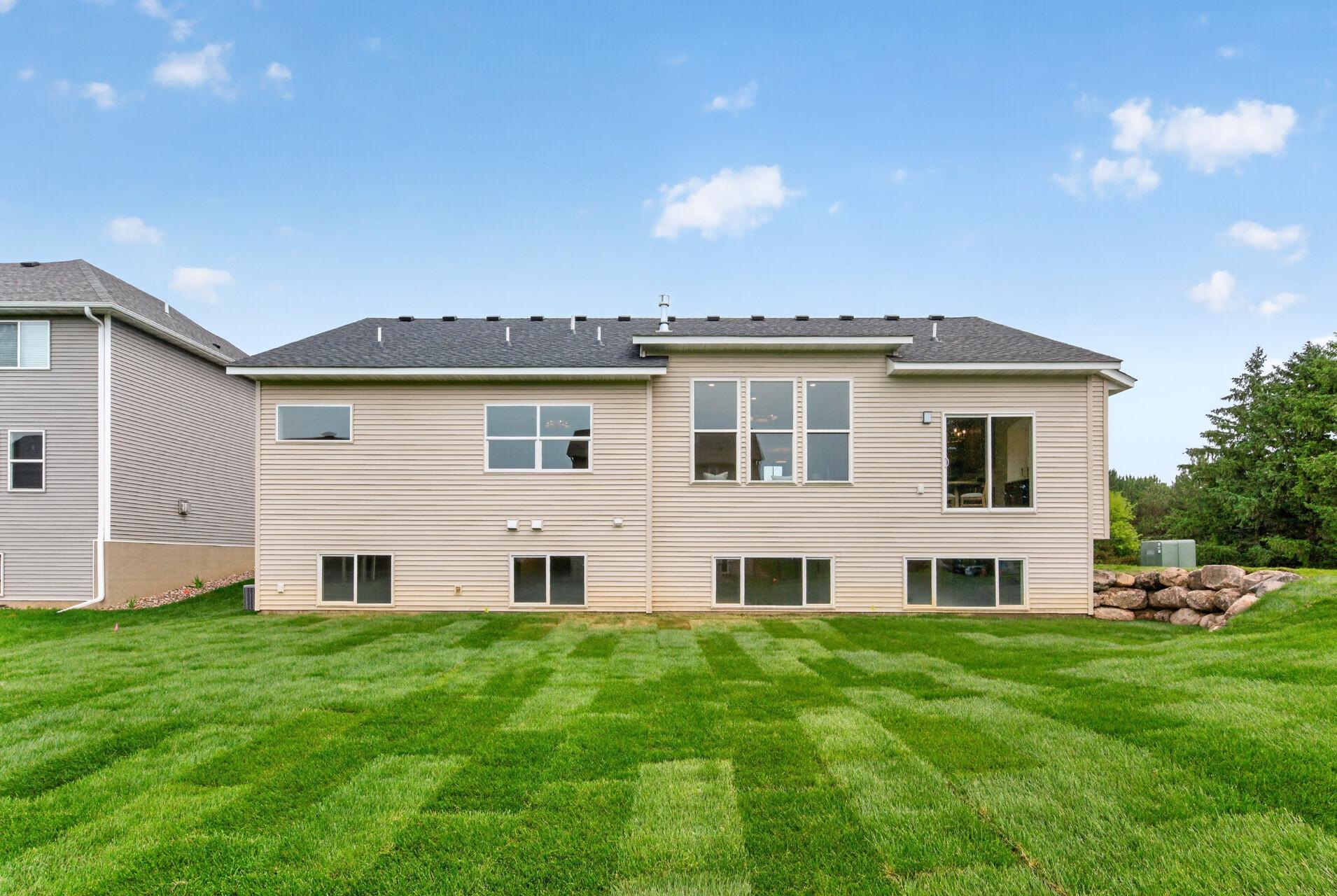 View of Residential at 8006 201st Street, Lakeville MN 55044, Lakeville (34 of 37) - Mike Wilen | Minnesota Team Real Estate