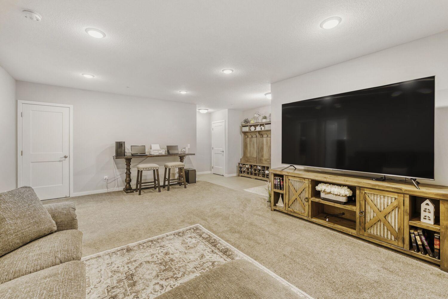 View of Residential at 9105 Lexington Ave N #B, Circle Pines MN 55014, Circle Pines (6 of 17) - Mike Wilen | Minnesota Team Real Estate